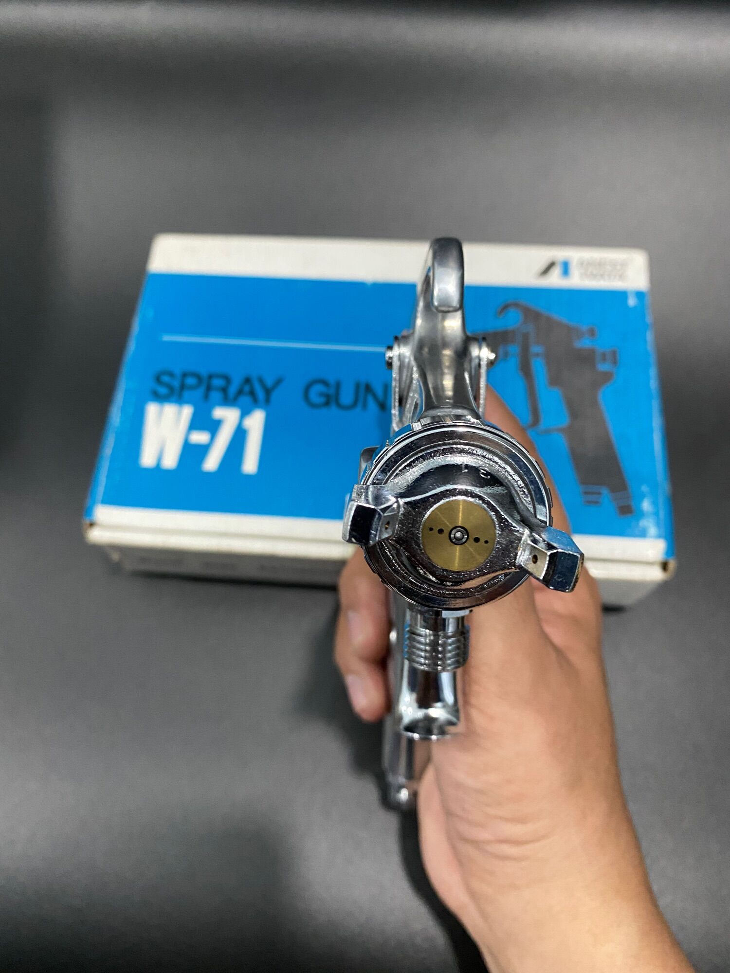 Súng phun sơn chính hãng Iwata W71 (W71-21S, W71-31S)