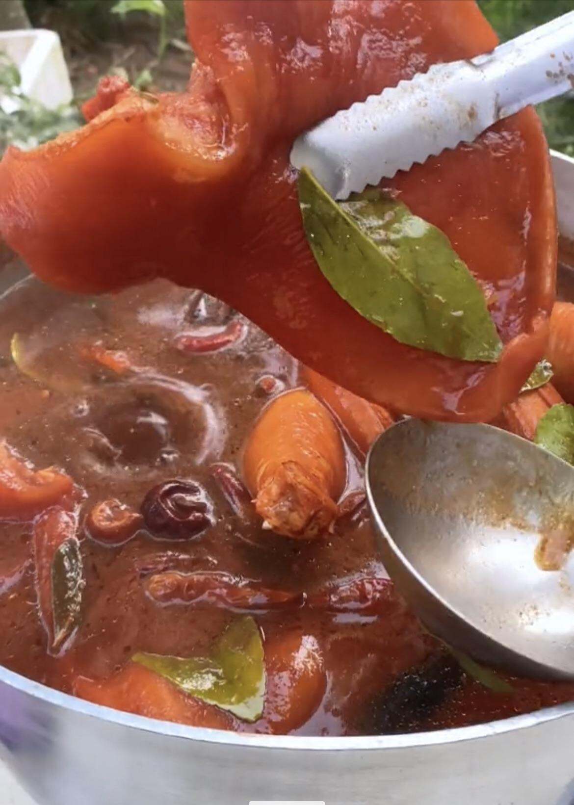 Gia vị gà ủ xì dầu