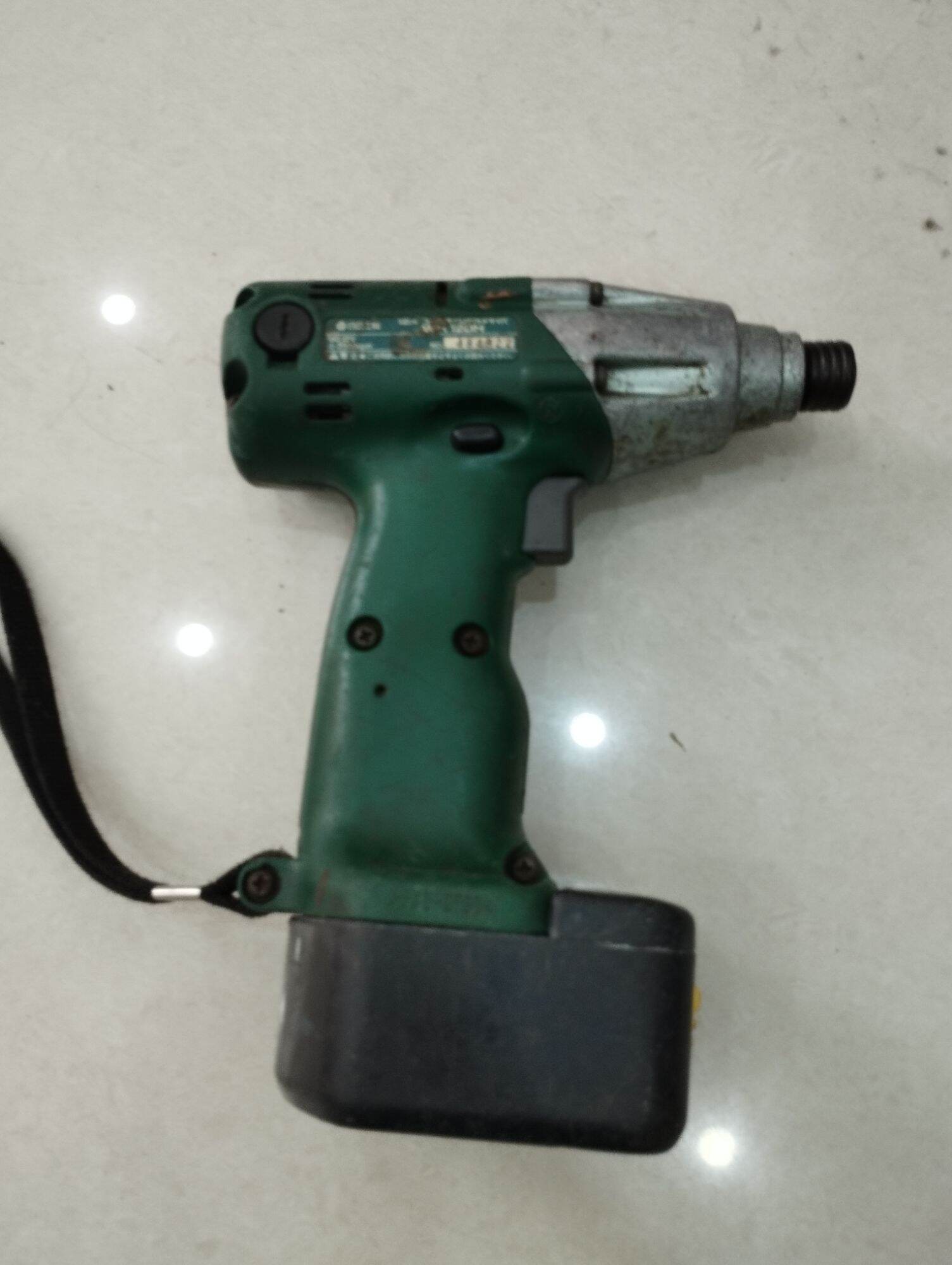 Thân máy & Vỏ pin máy khoan bắn vít Hitachi 12v Nhật bãi