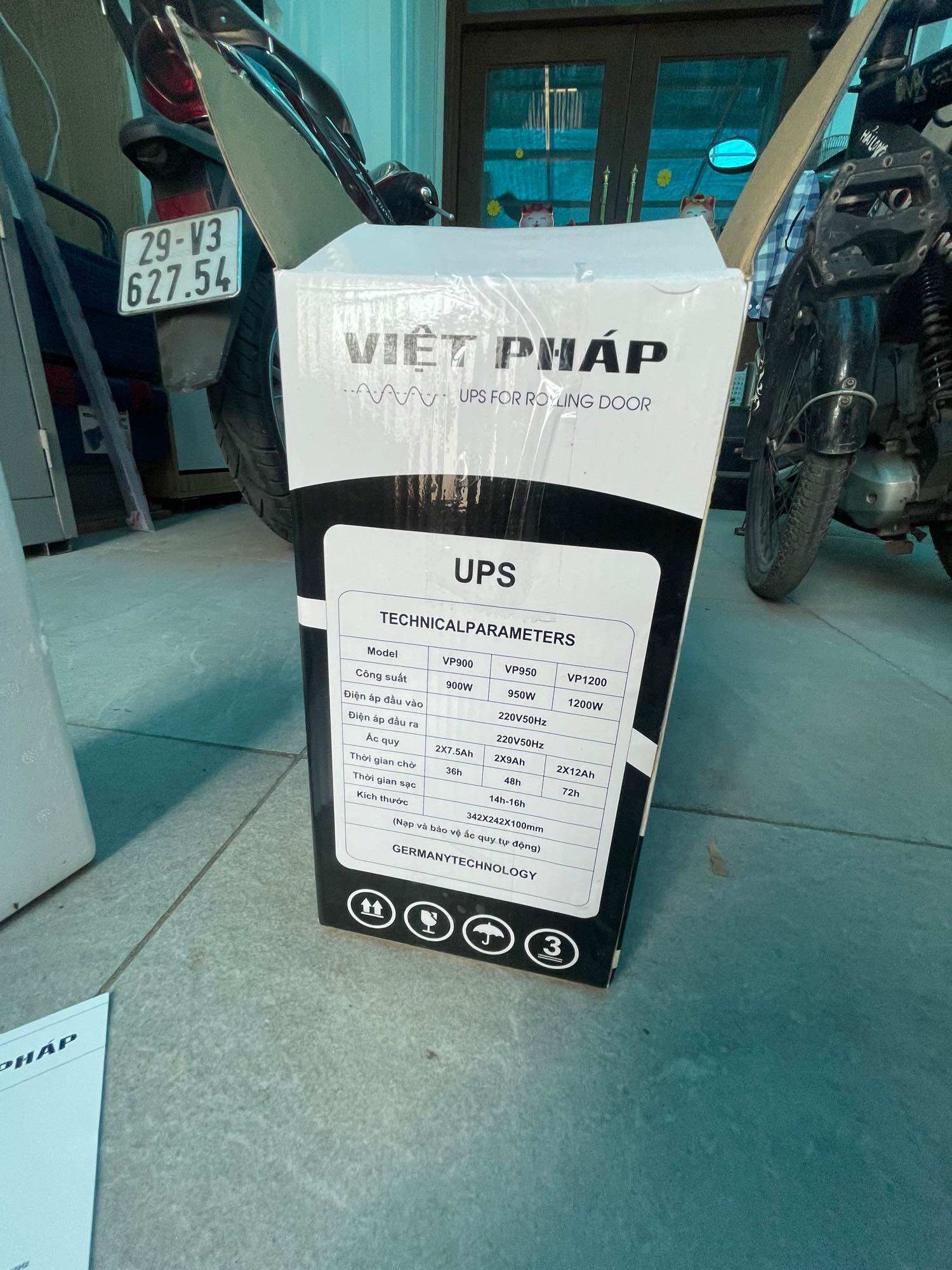 Lưu điện dùng cho cửa cuốn cao cấp 950W