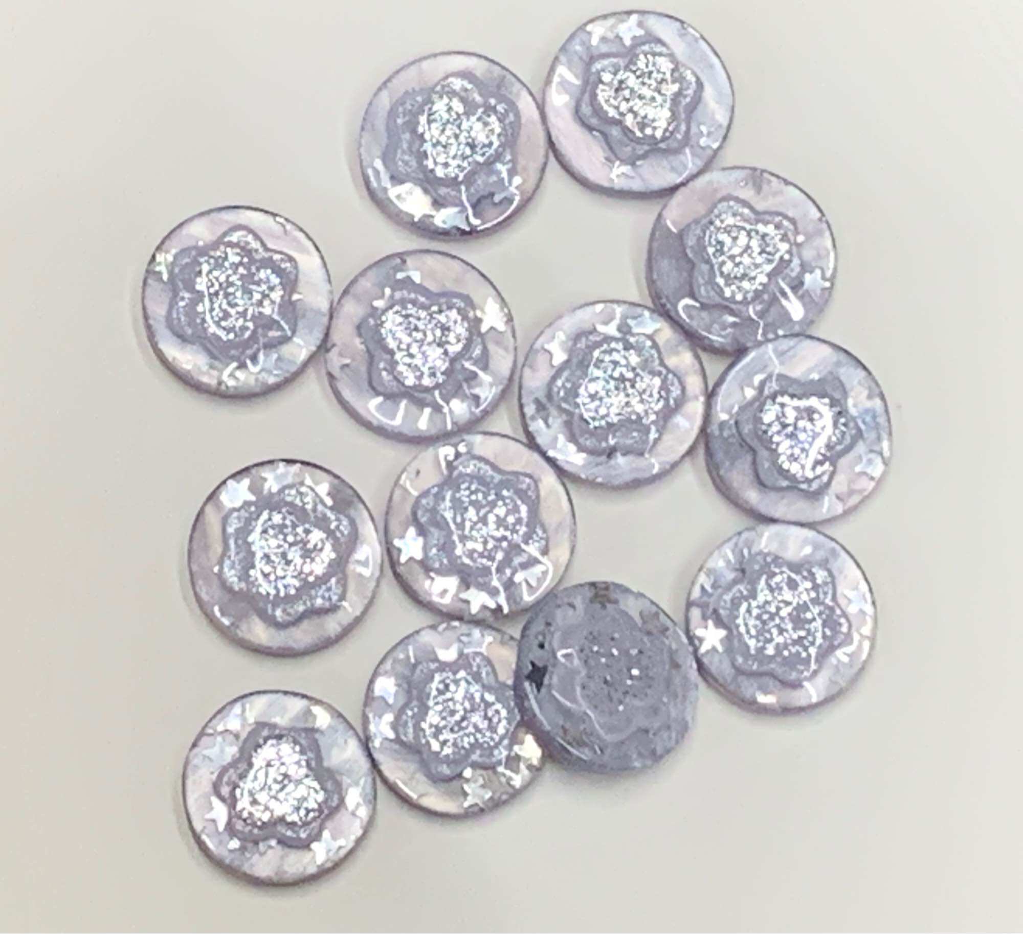 10 nút Kim Tuyến 15mm.