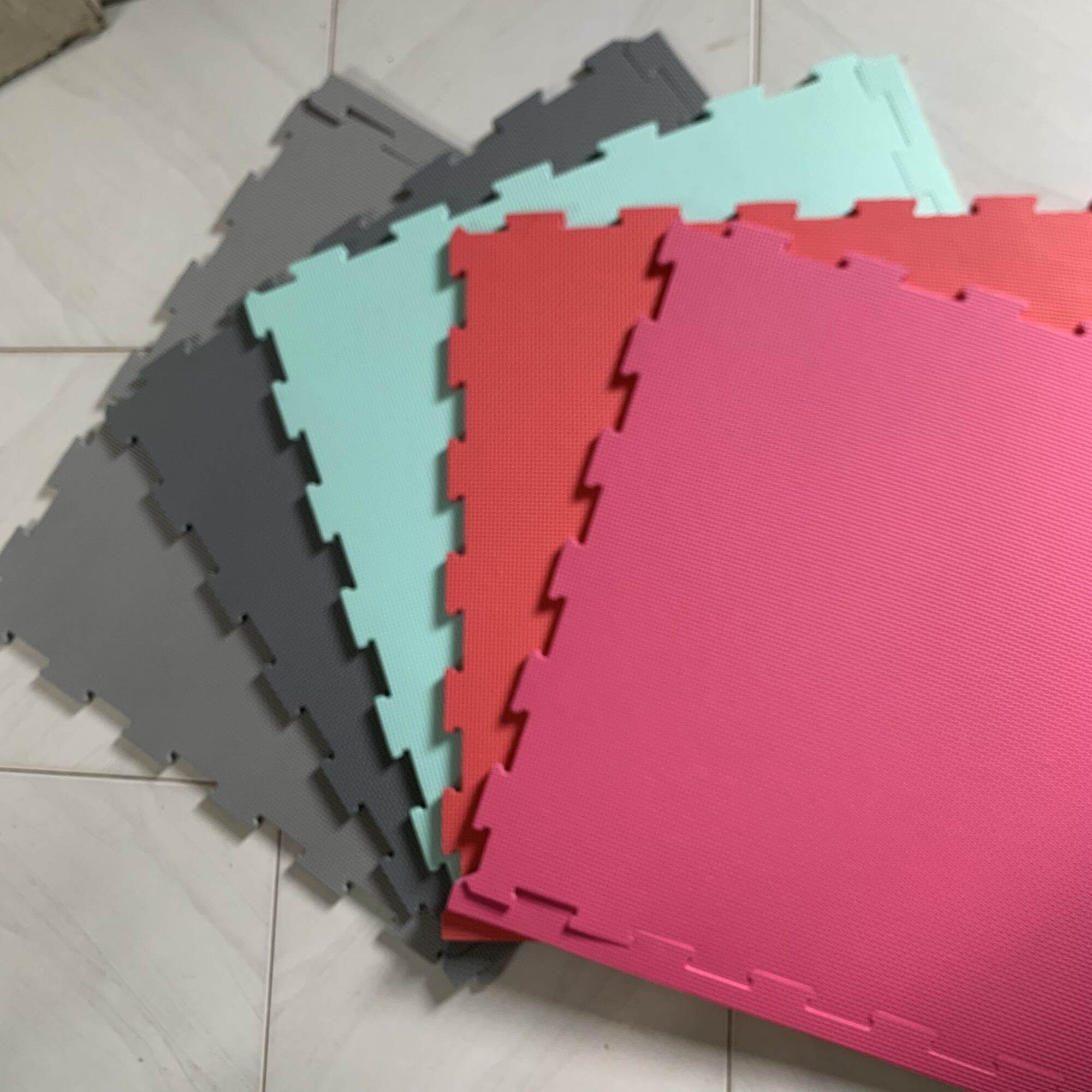 Set 9 tấm thảm xốp 60x60x1cm
