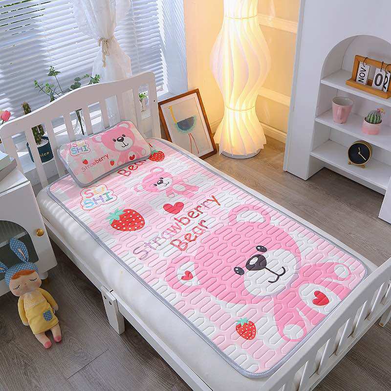Chiếu Lụa Điều Hoà Cho Bé In Hình 5D ( Size 60x120)