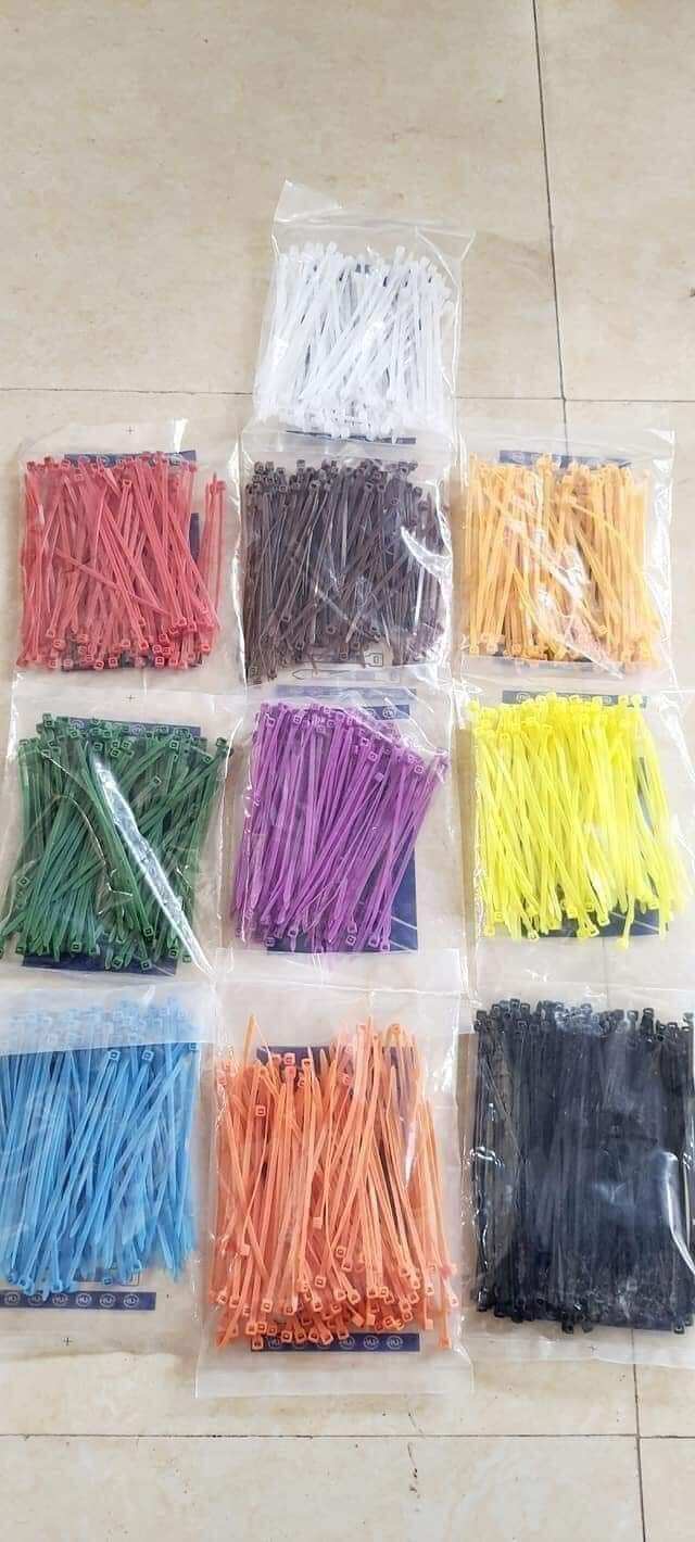Dây rút đánh dấu gà con