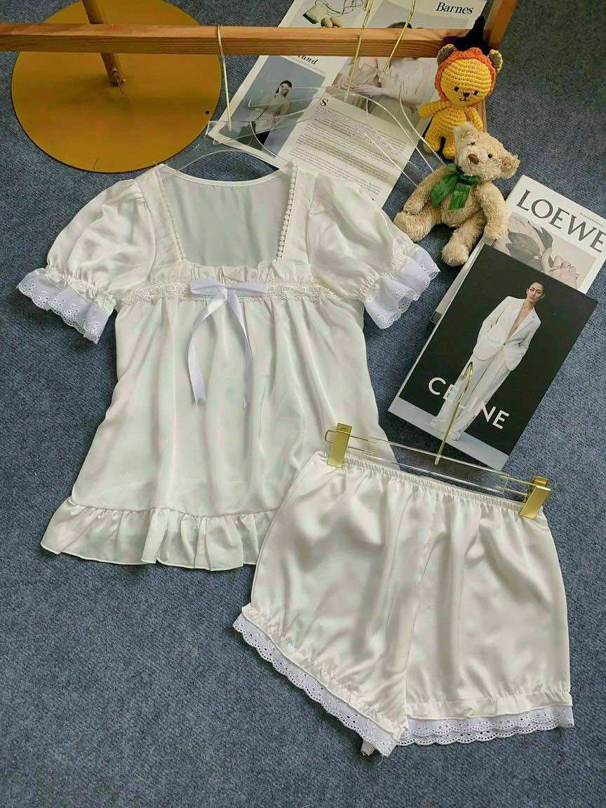 Đồ bộ tiểu thư phối ren chất satin lụa mặc nhà mát
