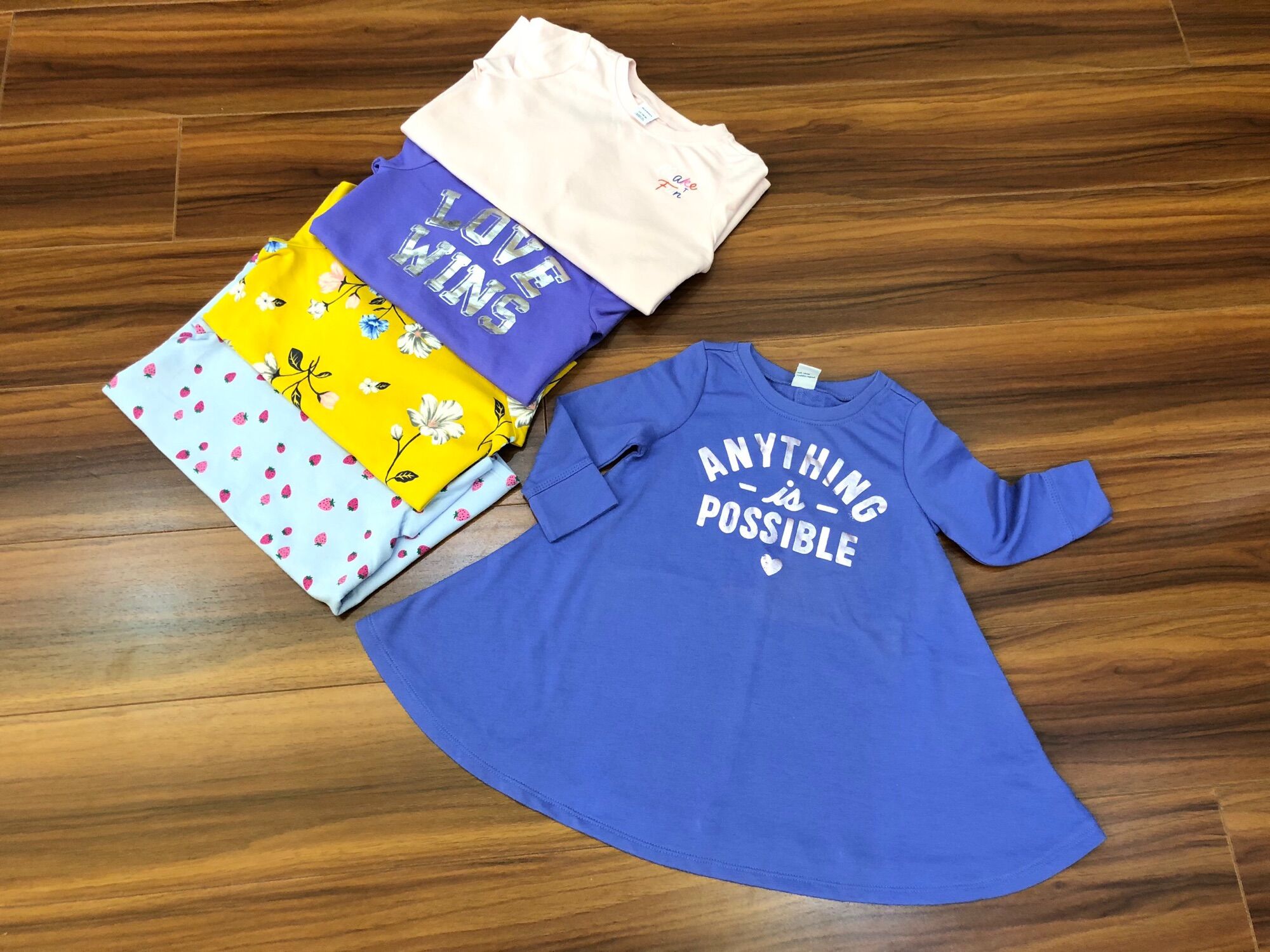 Đầm nỉ da cá tay dài Old Navy bé gái