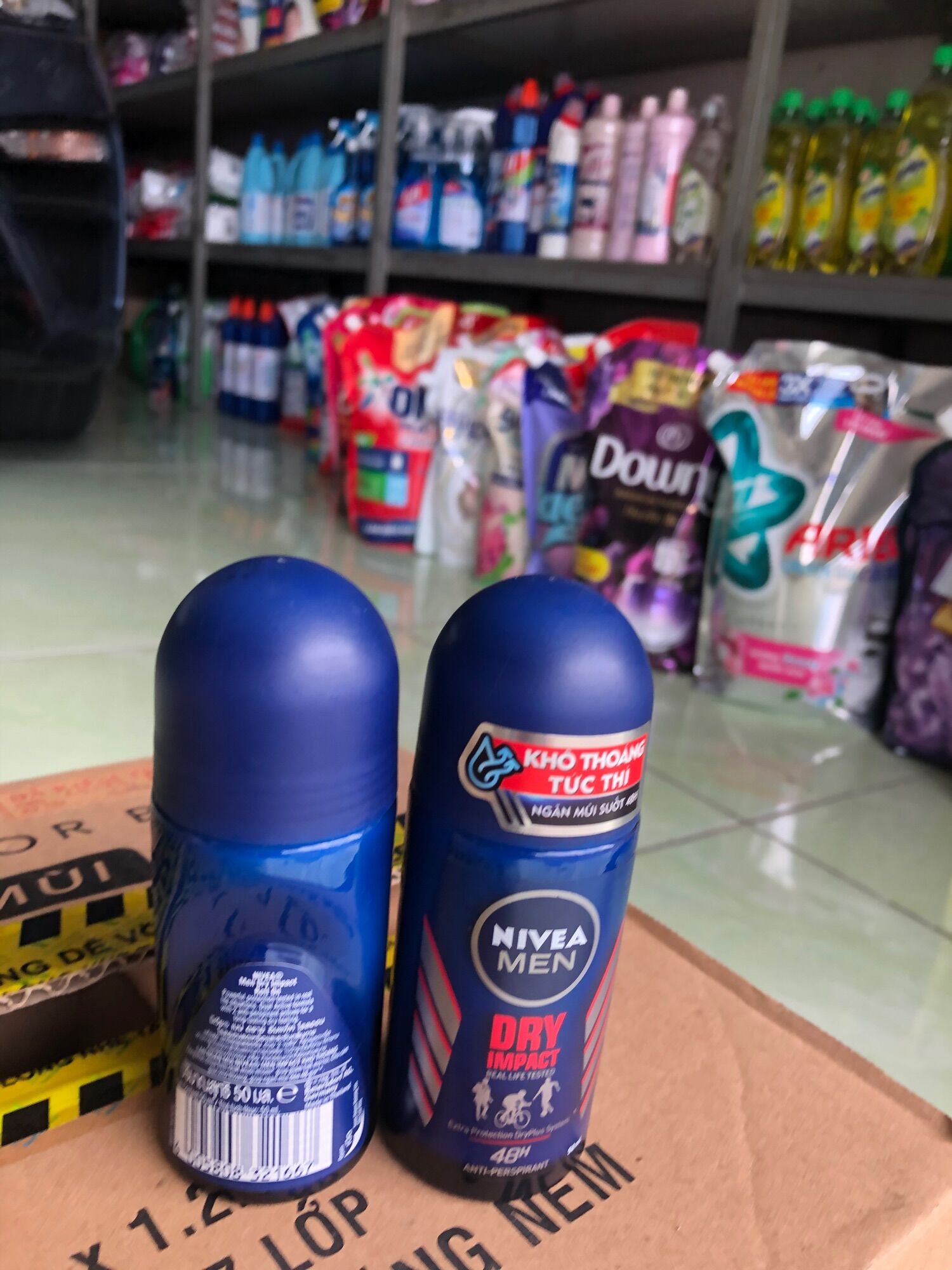 Lăn khử mùi Nivea men chai 50ml