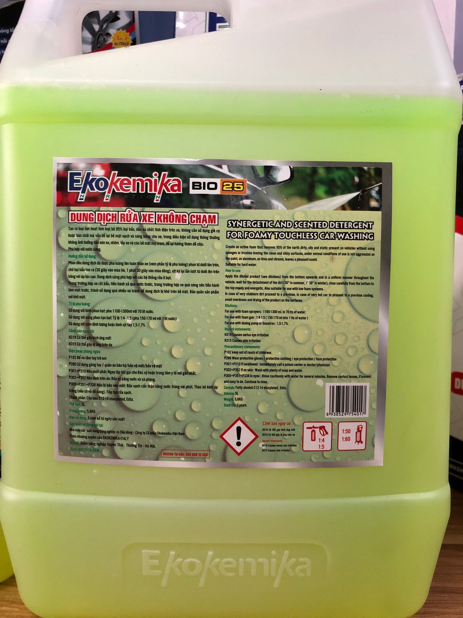 Dung dịch nước rửa xe không chạm BIO 25 -1L