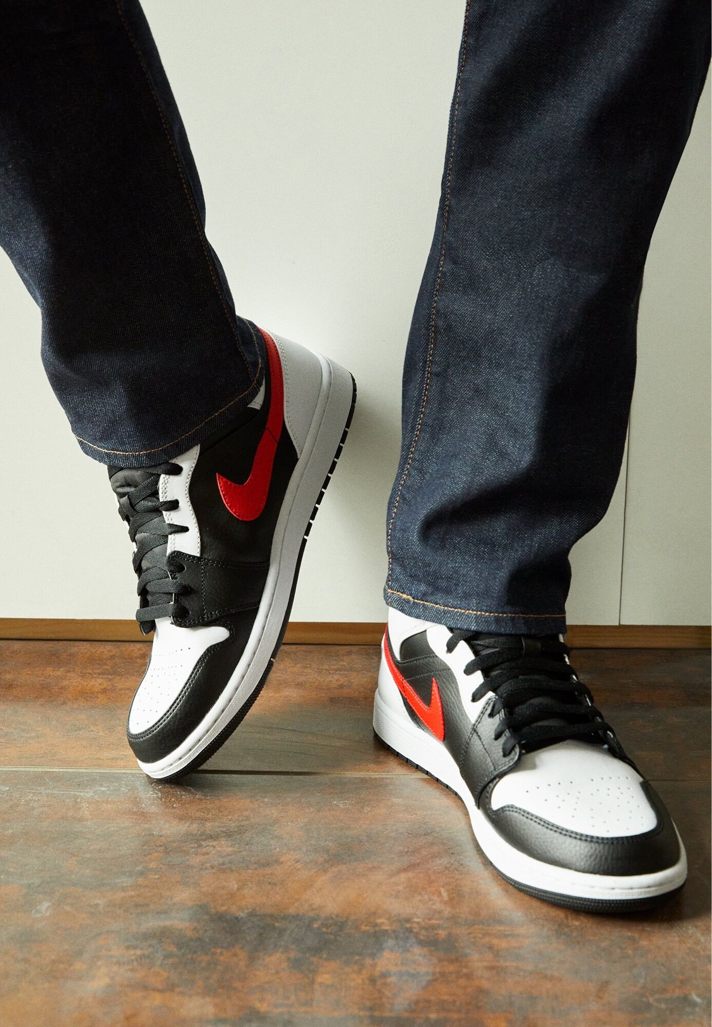 Giày Nike Air Jordan 1 Mid Chile (chính hãng)