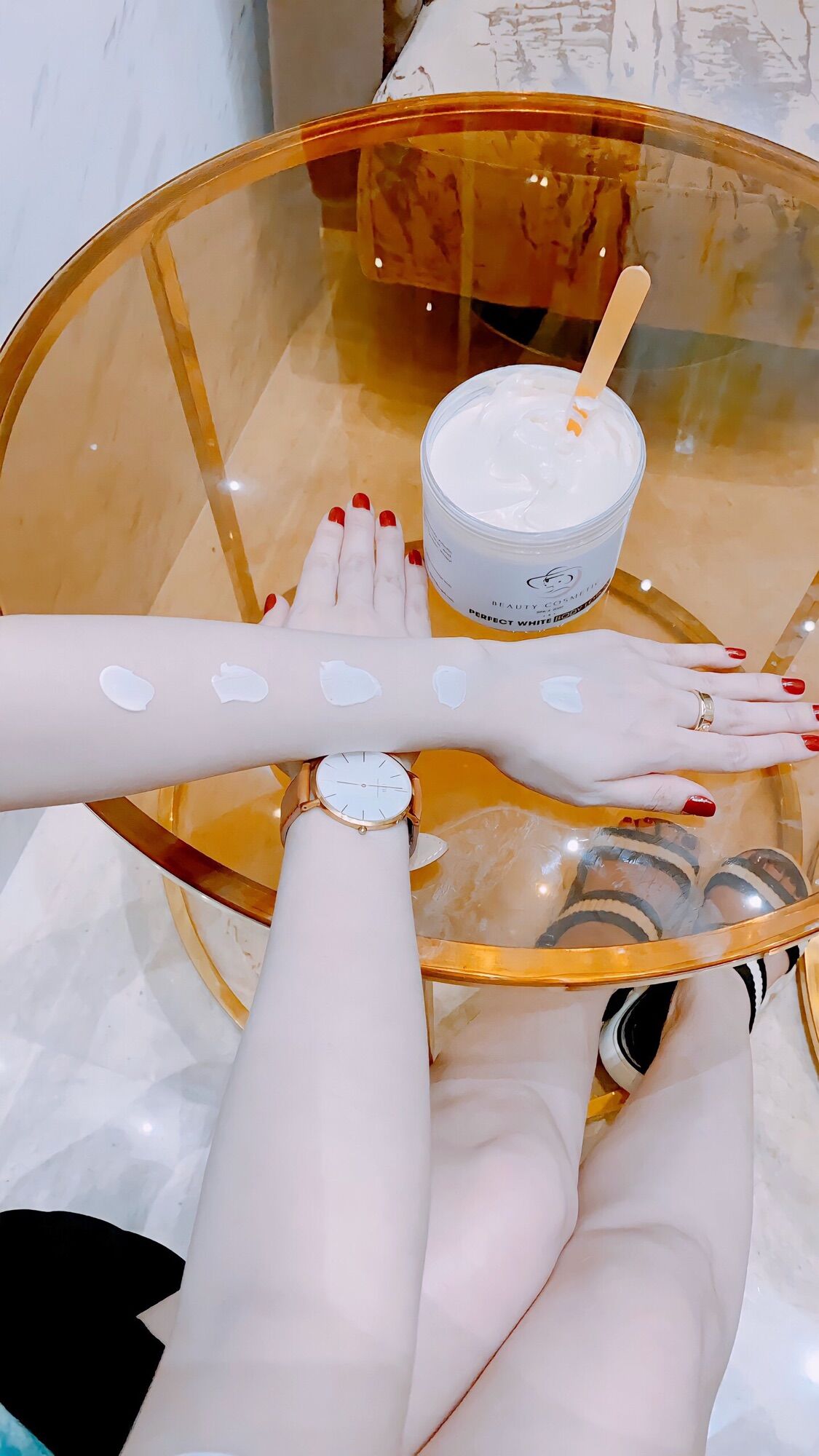 [200GRAM] KEM DƯỠNG TRẮNG DA PERFECT WHITE BODY LOTION