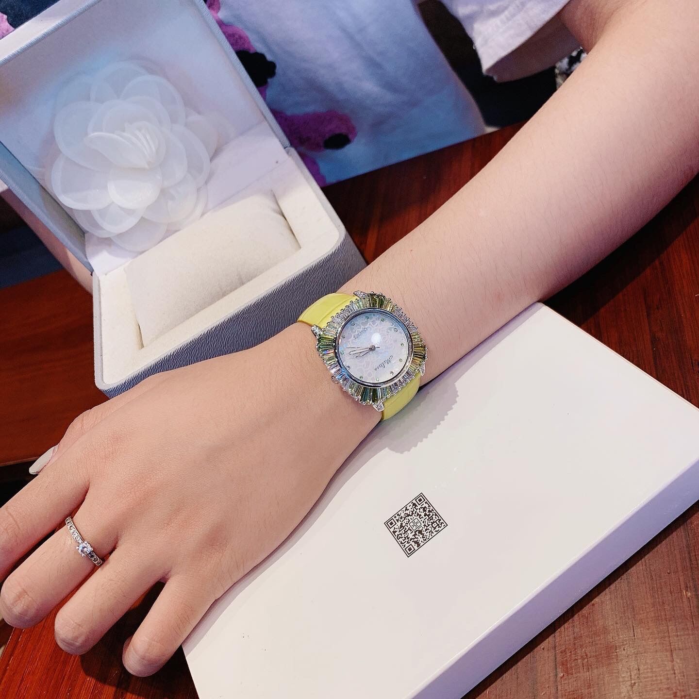 Đồng Hồ Nữ Melissa