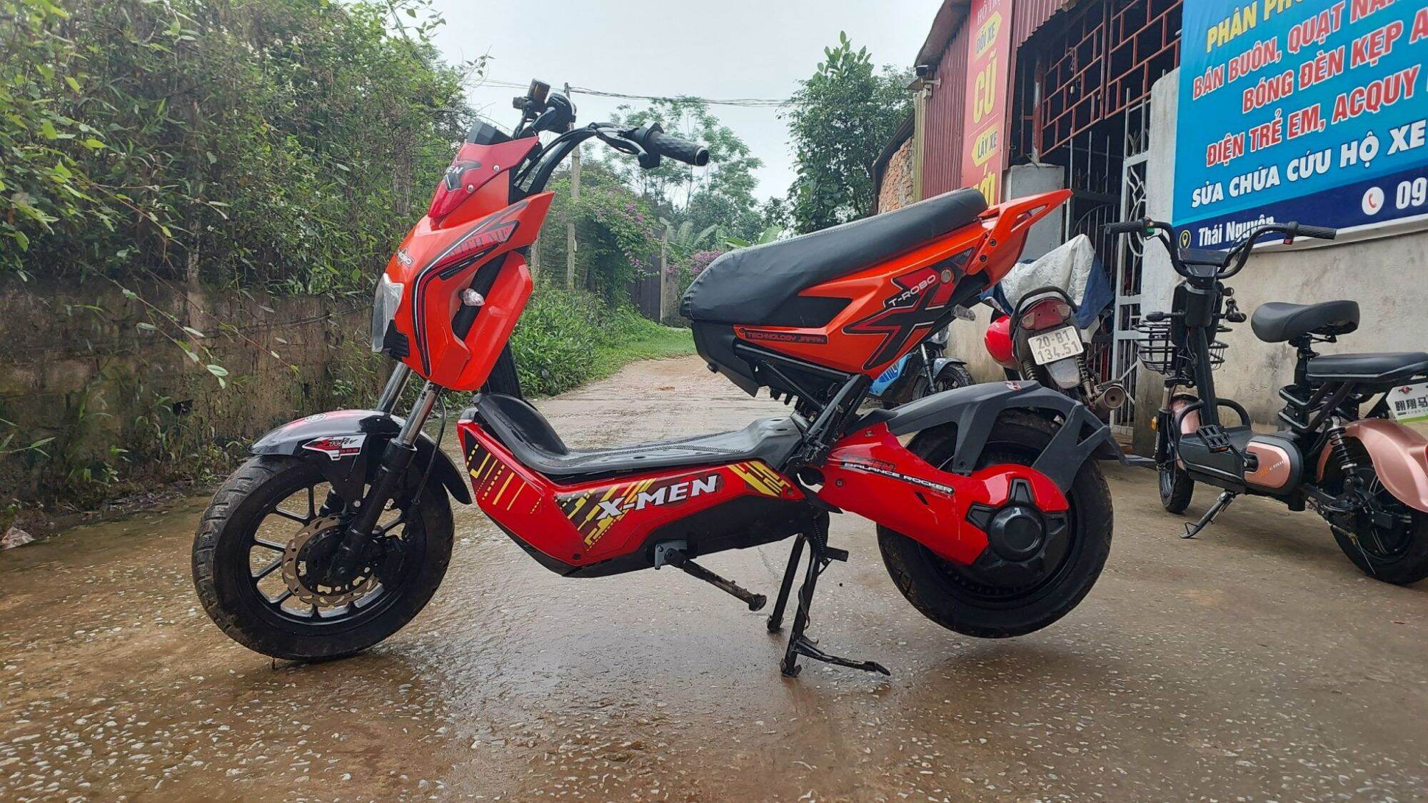 xe điện xmen thông tin 0974335216 nhập khẩu nguyên chiếc đã qua sử dụng còn dùng tốt ship hàng toàn quốc