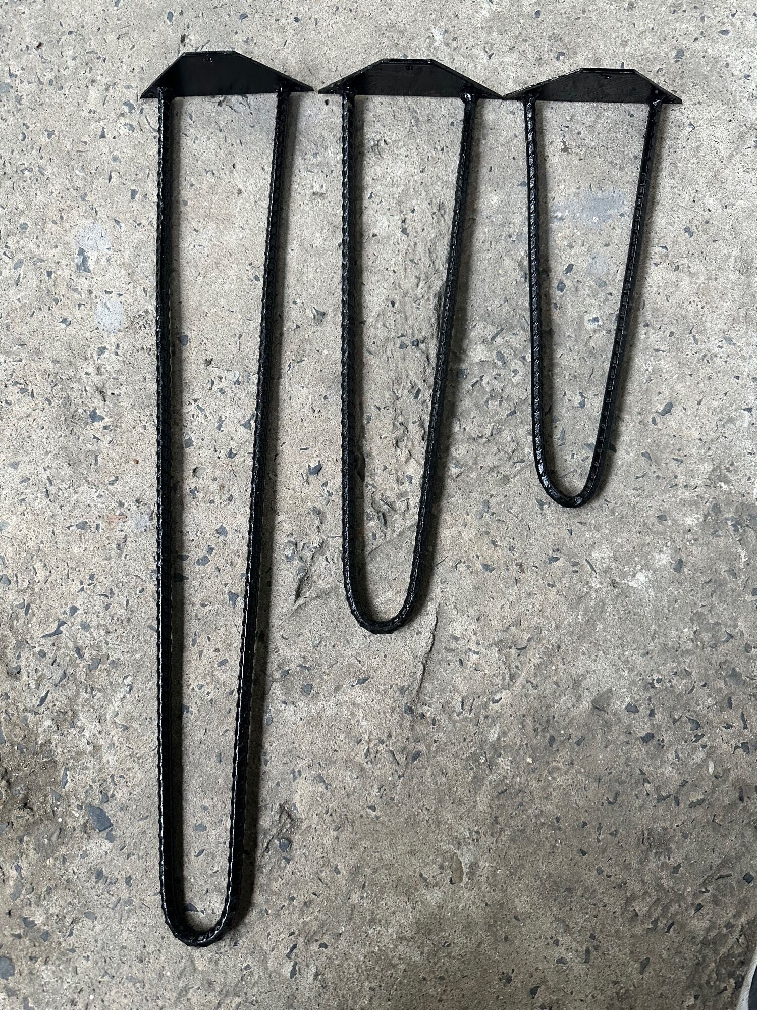 Combo chân bàn ghế Hairpin sắt răng 40cm kèm vít