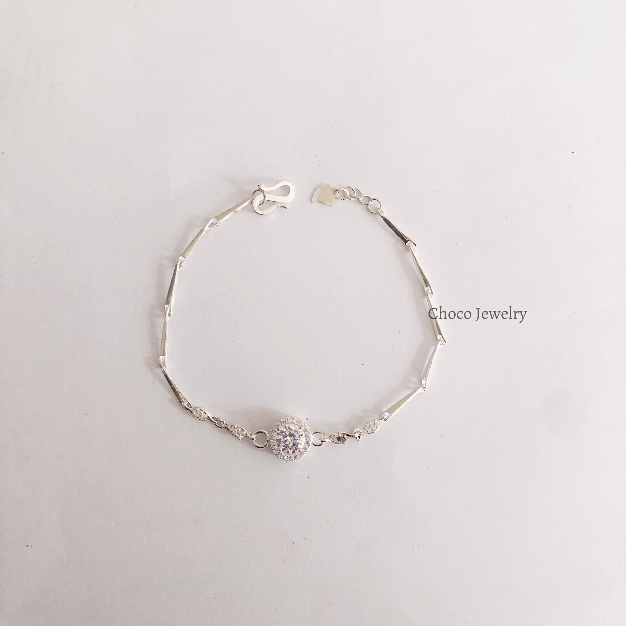 Vòng tay mặt đá lớn Choco Jewelry