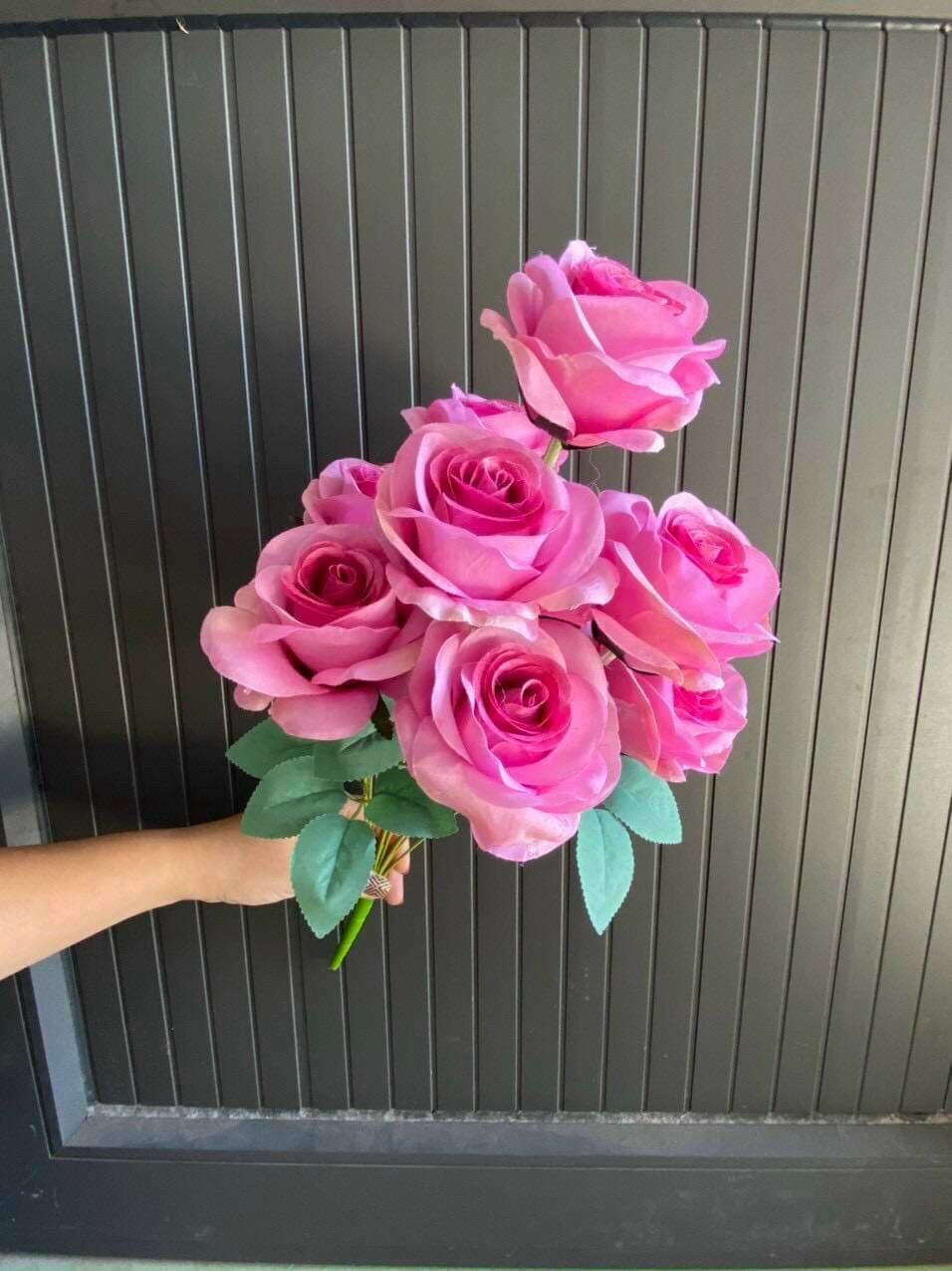 Cụm hoa hồng 9 bông cao cấp_hoa giả , hoa lụa