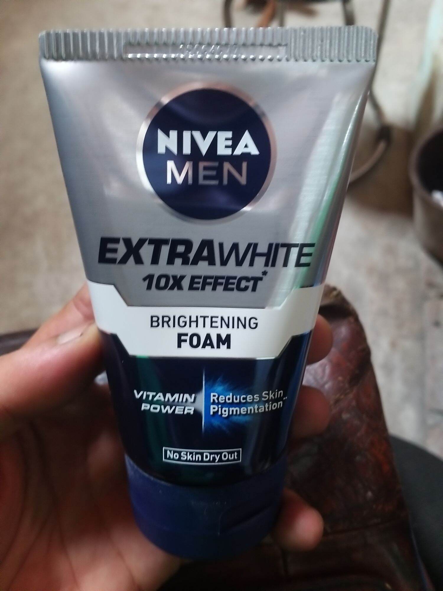 Sữa rửa mặt nivea men 100g