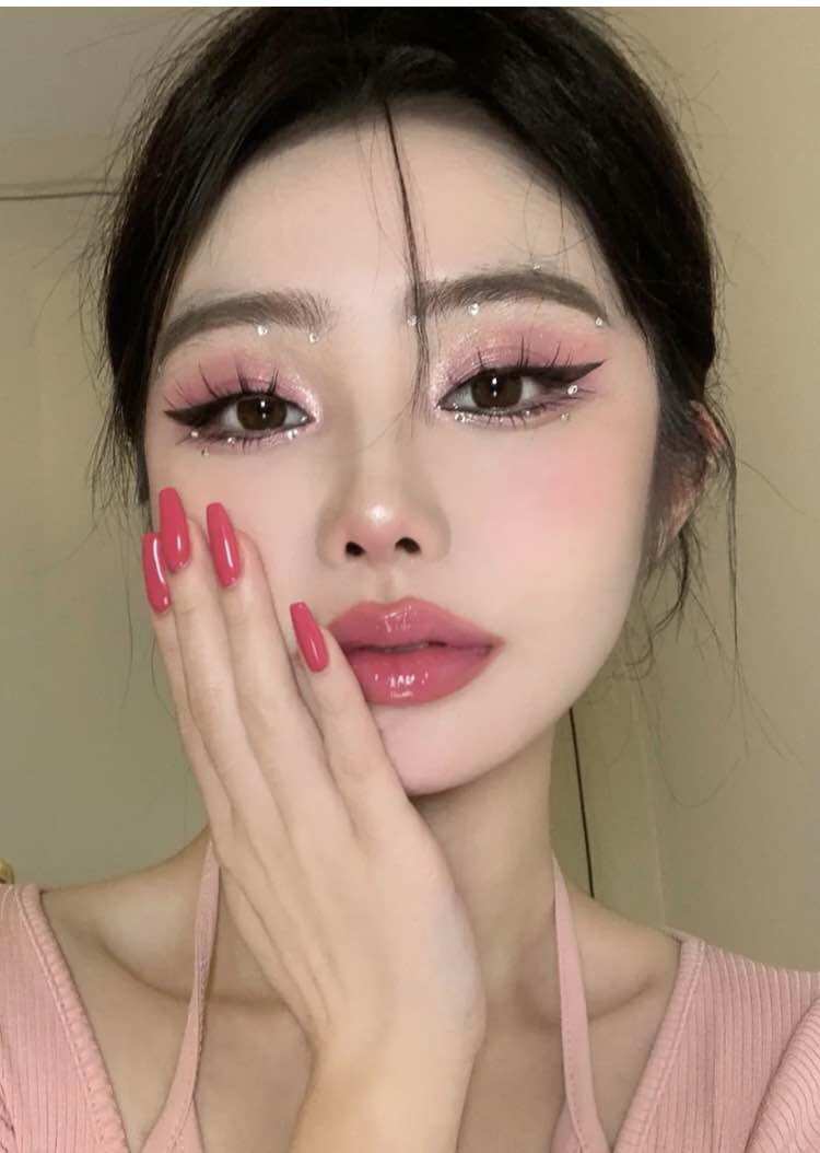 Đá đính mặt trang điểm/makeup bling bling tấm 240 hạt