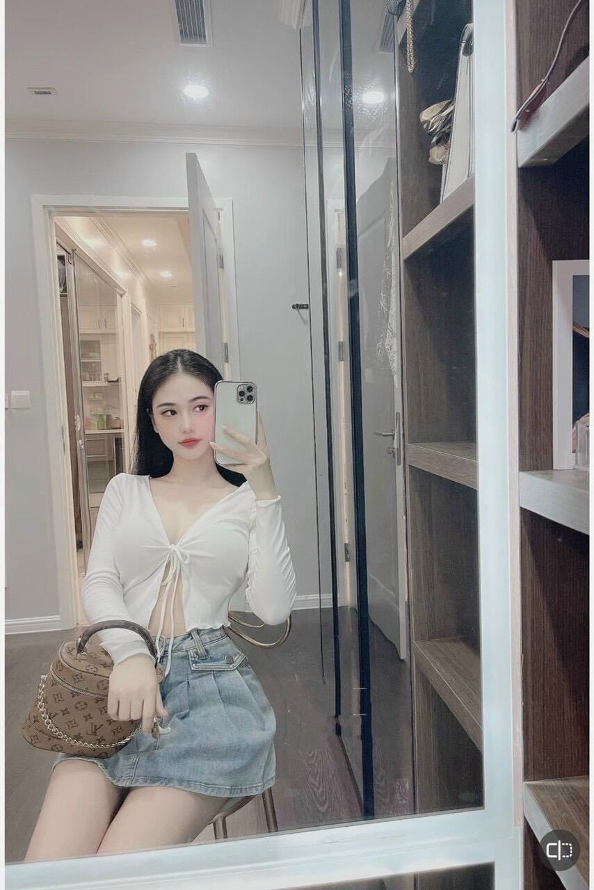 Áo khoác gân tay dài cột dây