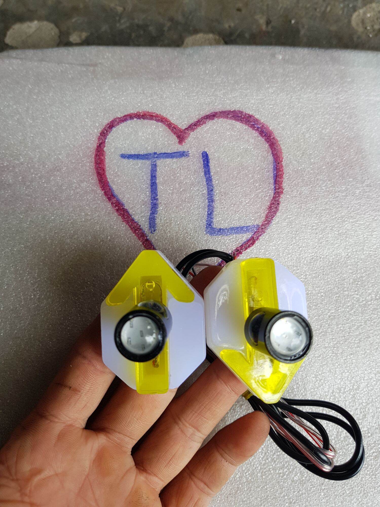Đèn xi nhan led 2 tầng