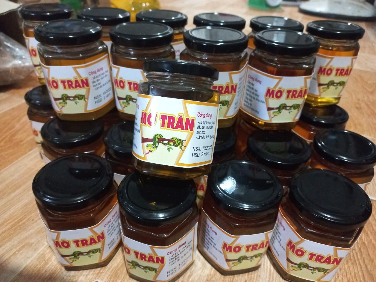 Da khô - nứt nẻ - hăm tã - côn trùng cắn - mỡ trăn nguyên chất