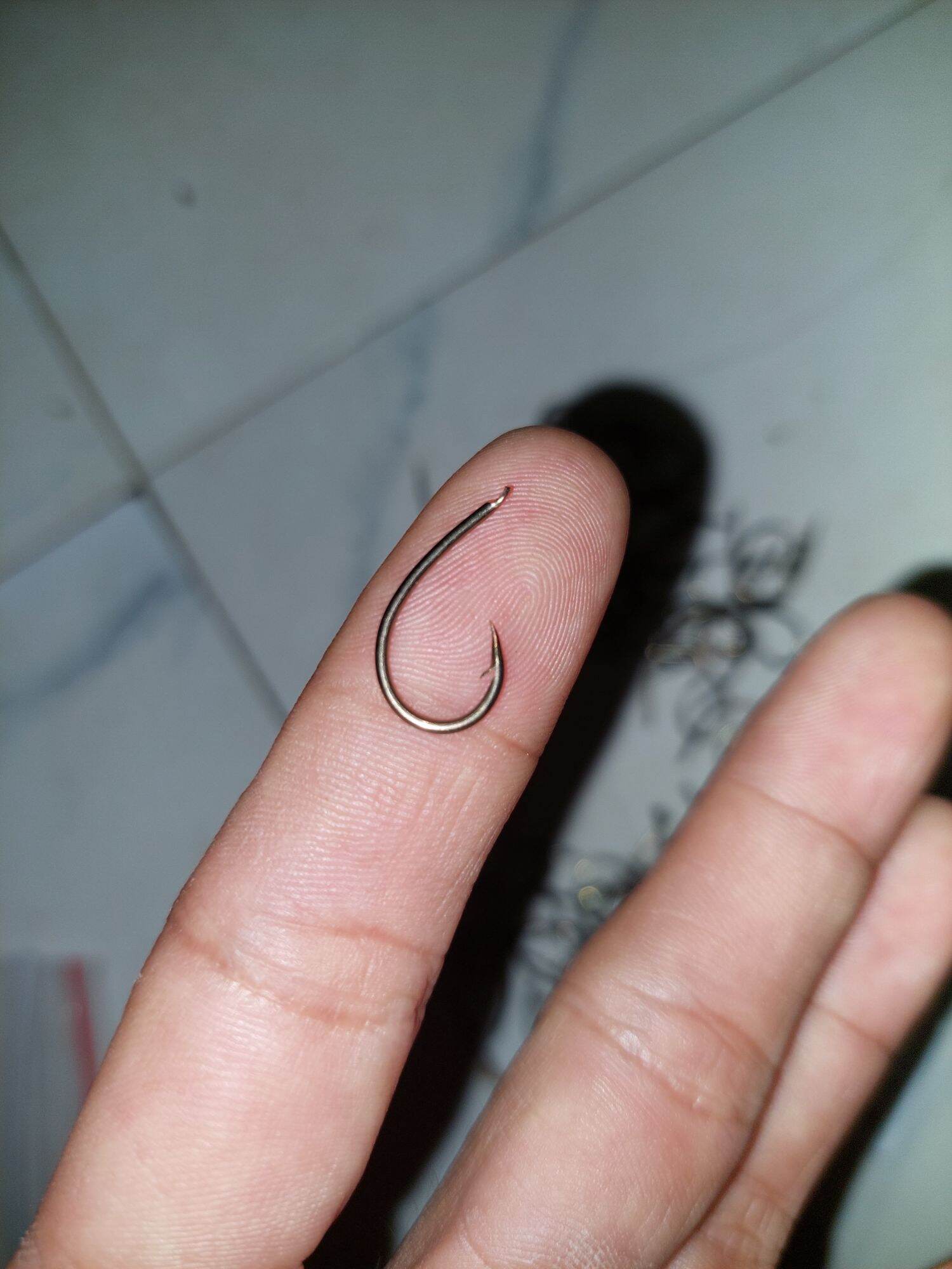Lưỡi câu cắm cá lóc ếch r5 thép siêu bén