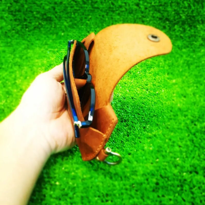BAO DA ĐỰNG MẮT KÍNH DA BÒ THẬT CÁ TÍNH (NÚT BÓP, NAM CHÂM) ĐỒ DA HANDMADE