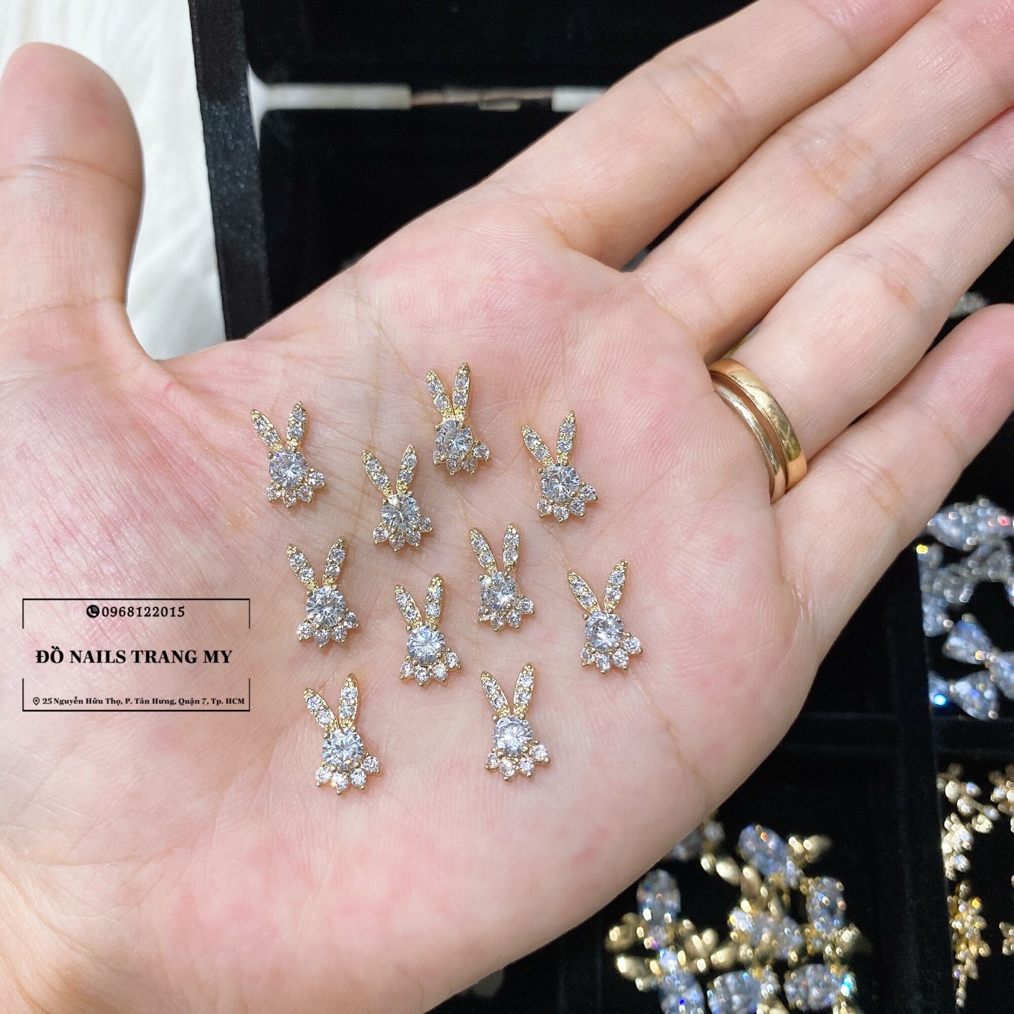 Charm nail gắn móng hình Thỏ cực hot