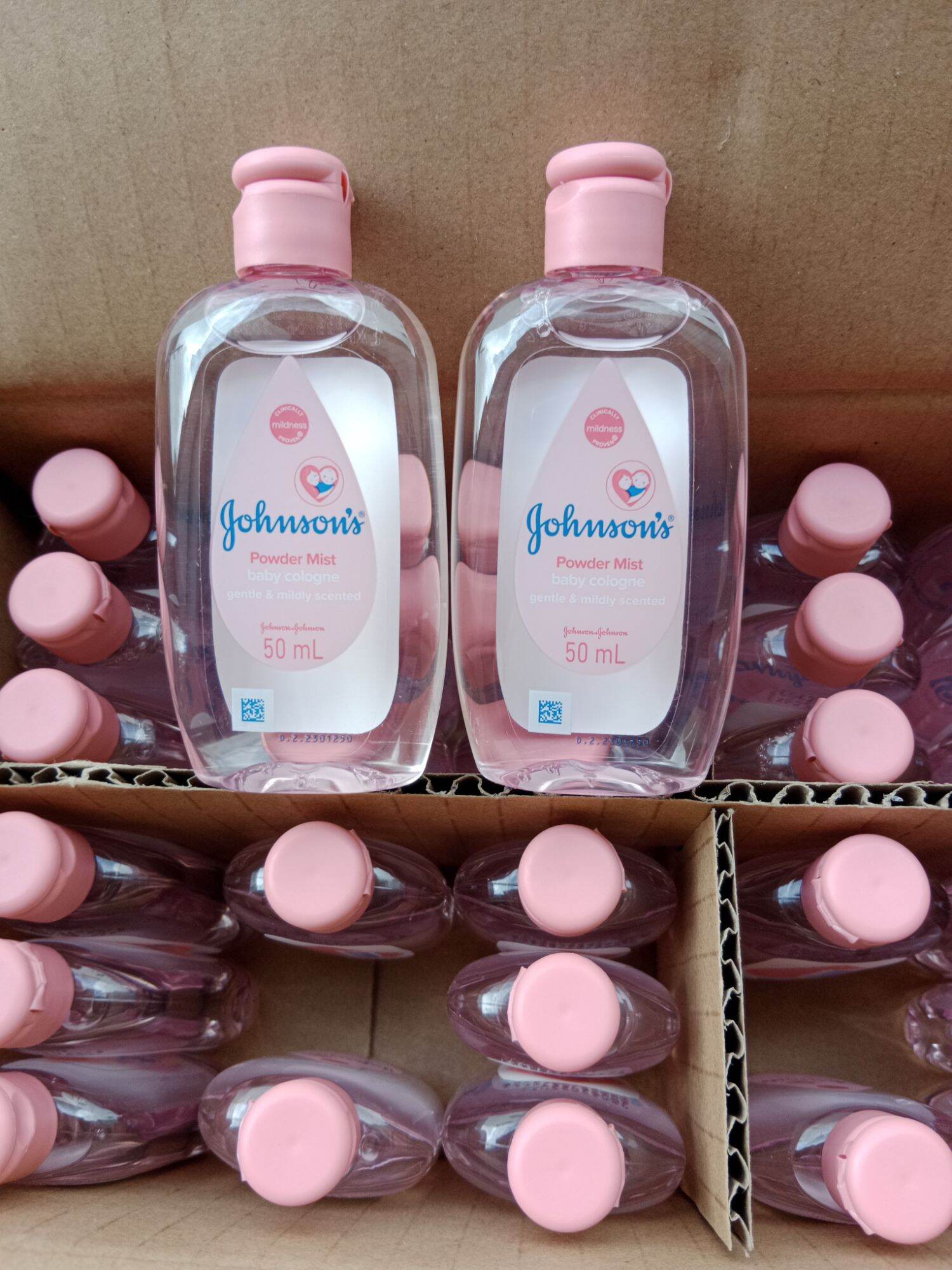 Nước hoa Johnson s Baby màu hồng 50ml