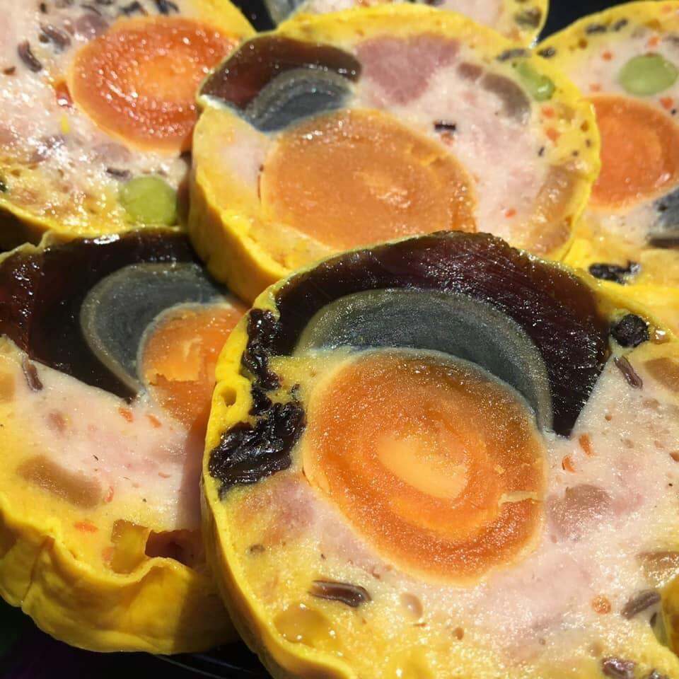 Chả hoa ngũ sắc trứng muối+trứng bắt thảo đòn 600g