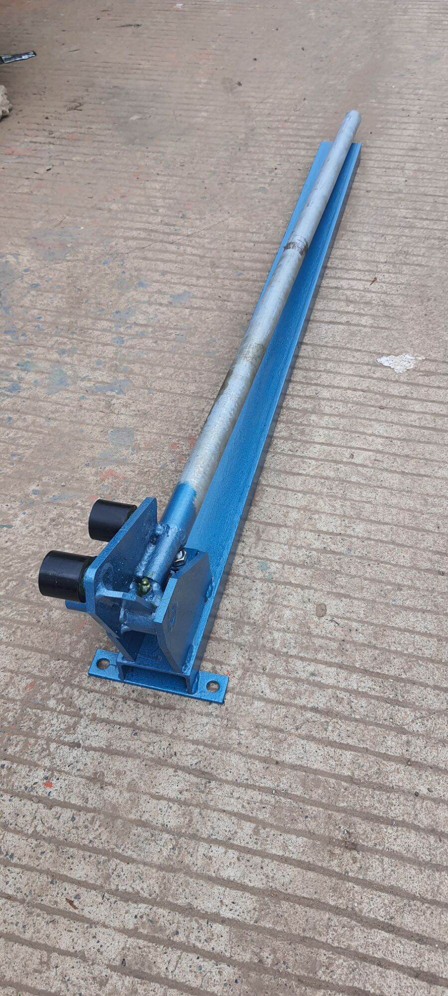 Bàn uốn sắt cây 10 đến 18