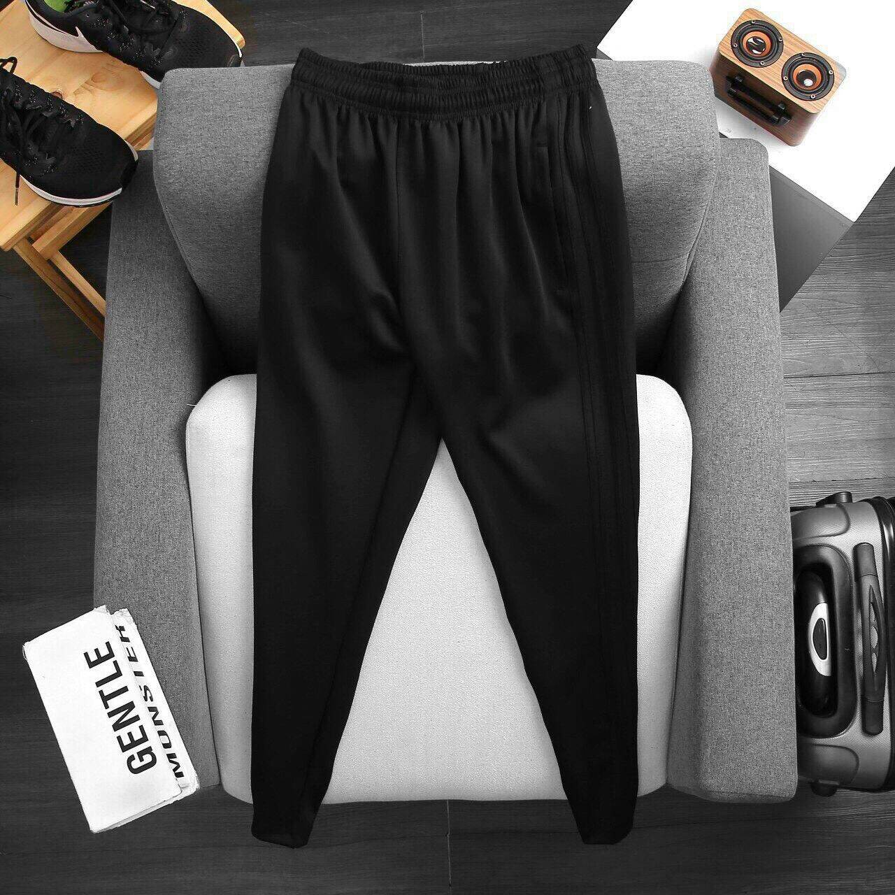 Quần jogger nam nữ 3 sọc đen, trắng.