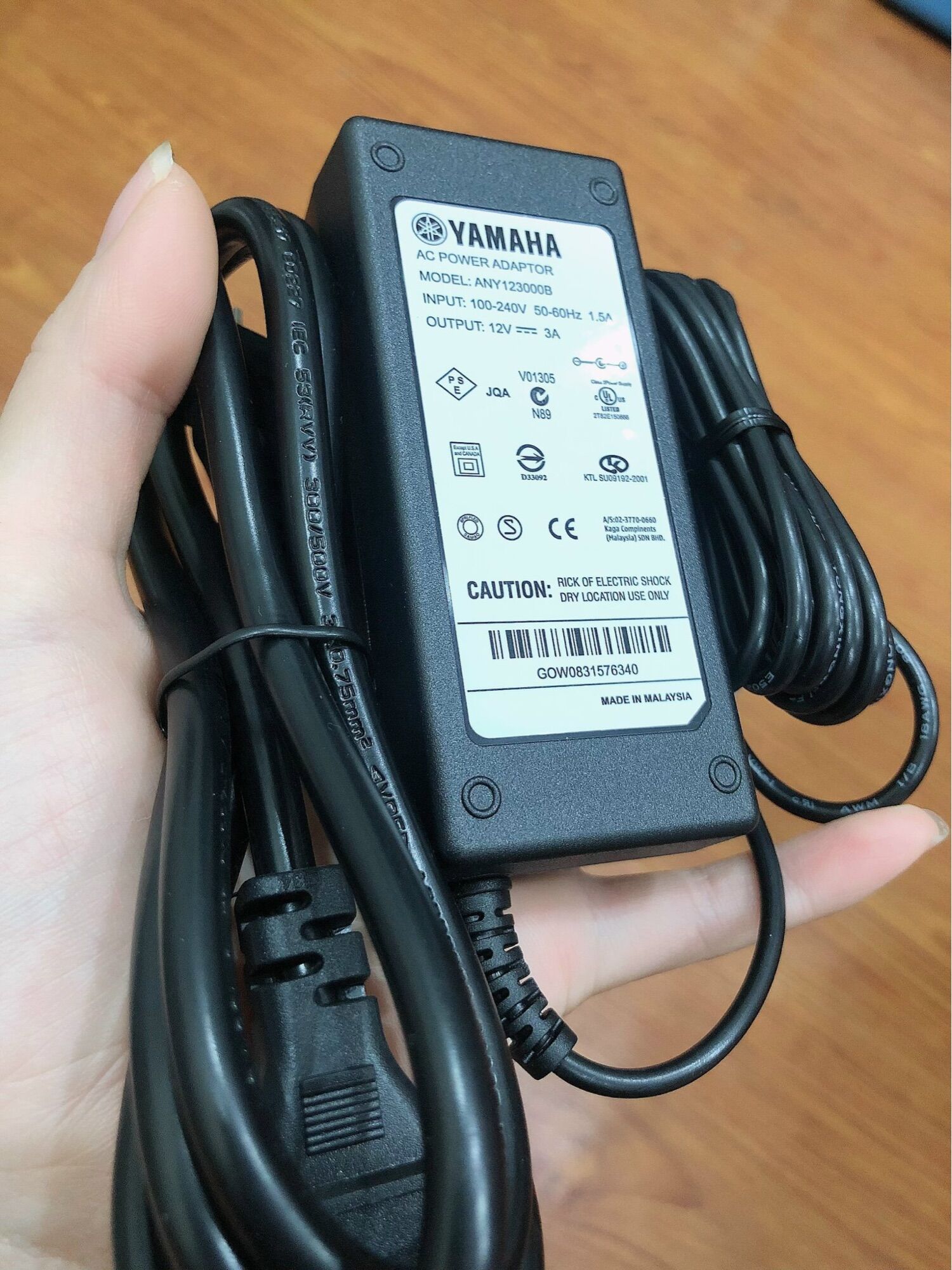 adapter nguồn 12v 3a yamaha cho đàn