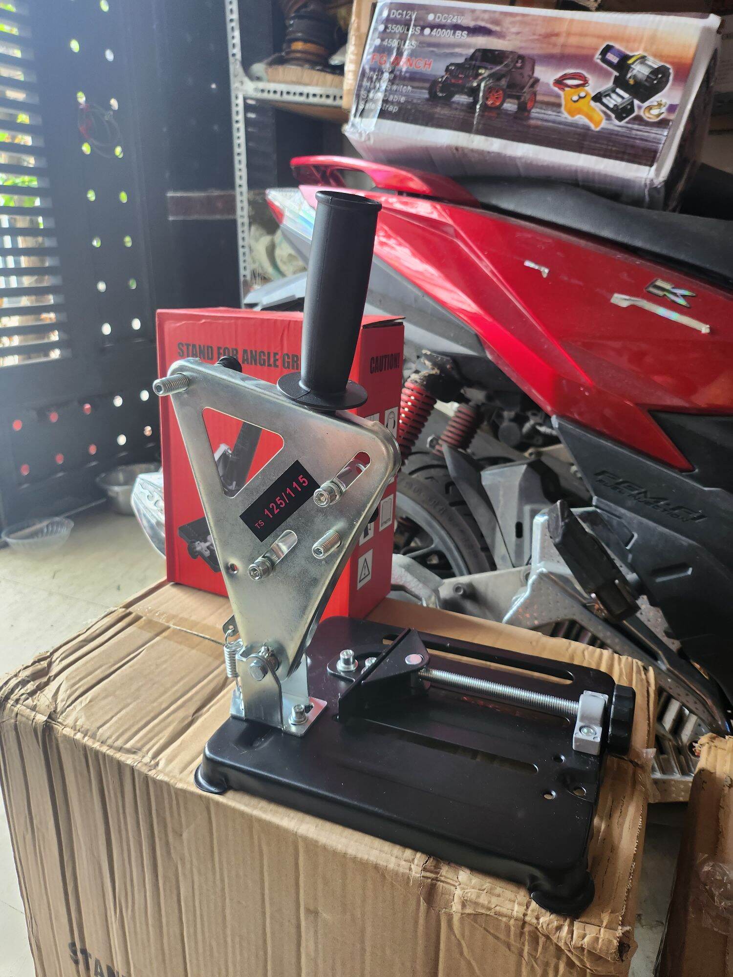 Đế Gắn Máy Cắt, Khung Gắn Máy Cắt Cầm Tay