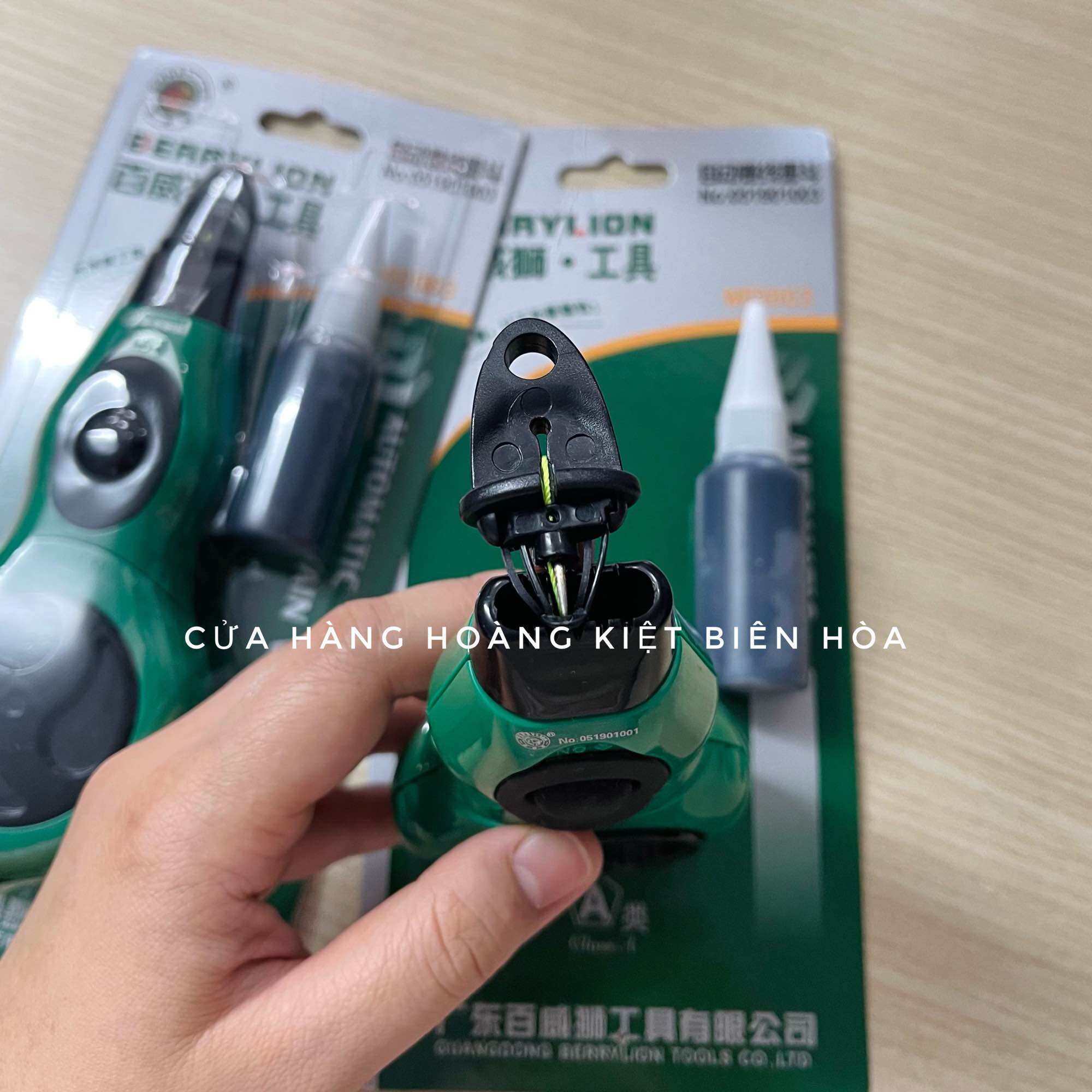 BÚNG MỰC HỒ LÔ BERRYLION CÓ BÌNH MỰC