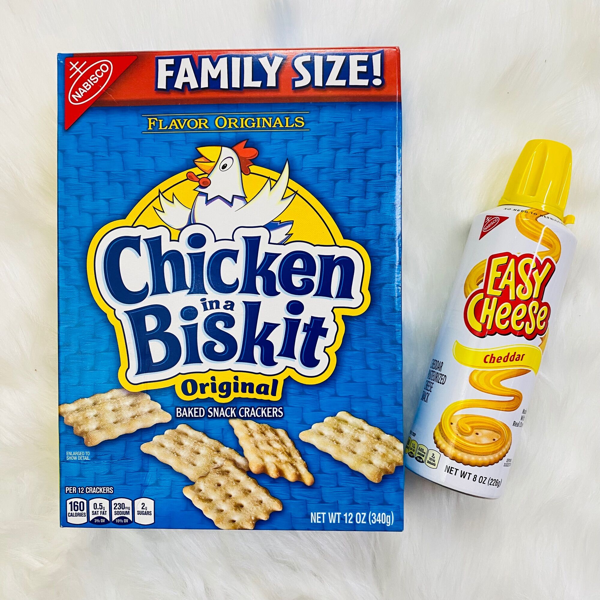 Crackers Chicken Biskit 2 size Lớn và nhỏ