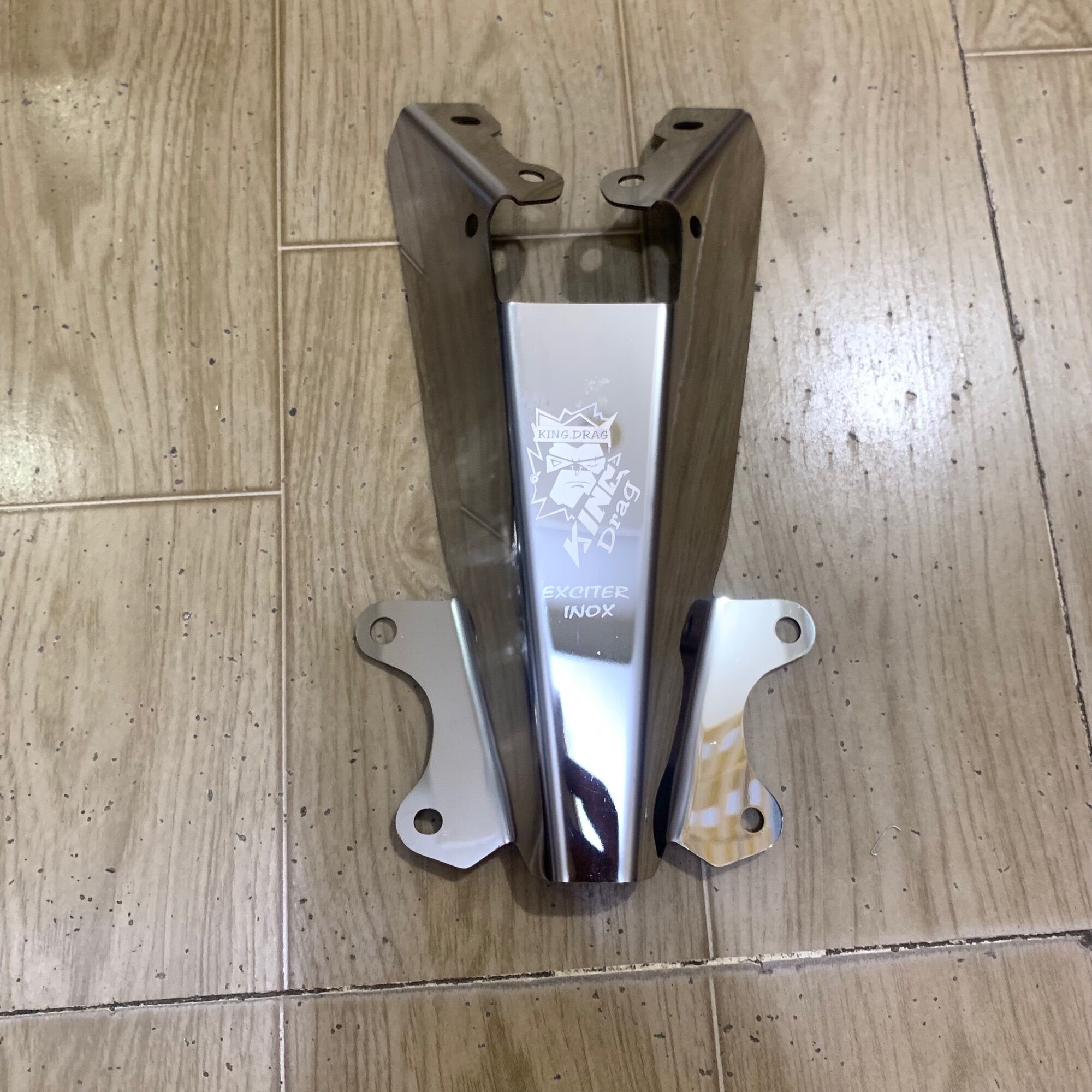 Ốp dè sau xe exciter 150 màu inox