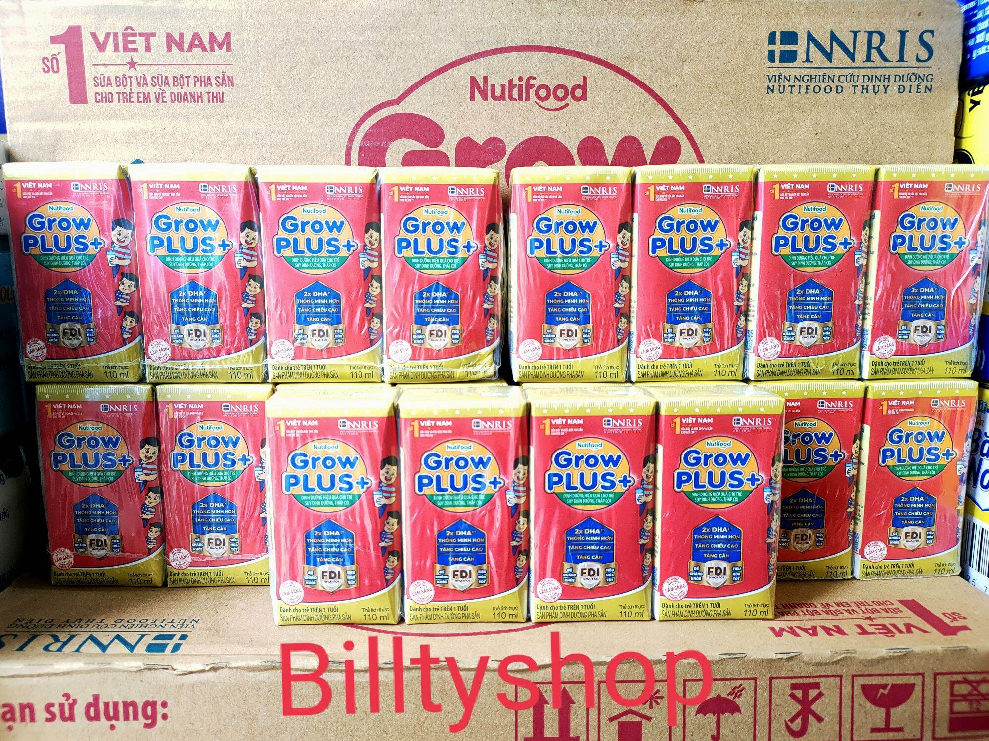 Thùng sữa dinh dưỡng pha sẵn growplus Nutifood 110ml
