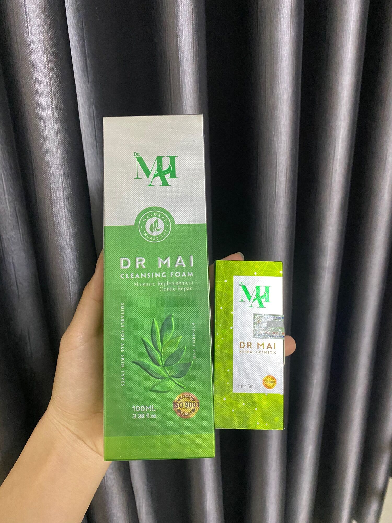 Combo Dr Mai 2 món sữa rửa mặt và serum