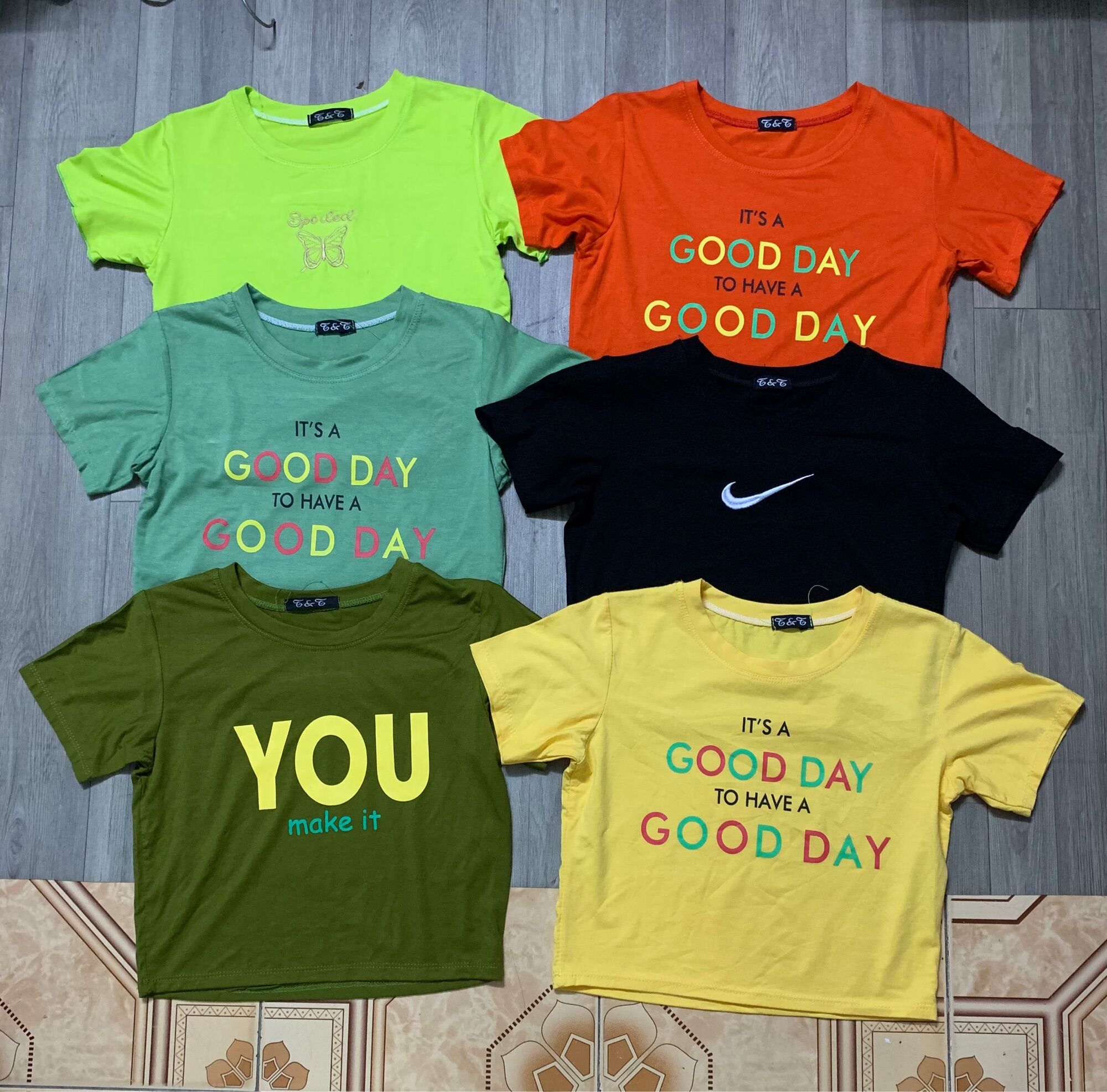 Combo 3 áo crotop 100k khách chọn mẫu ib shop nhé