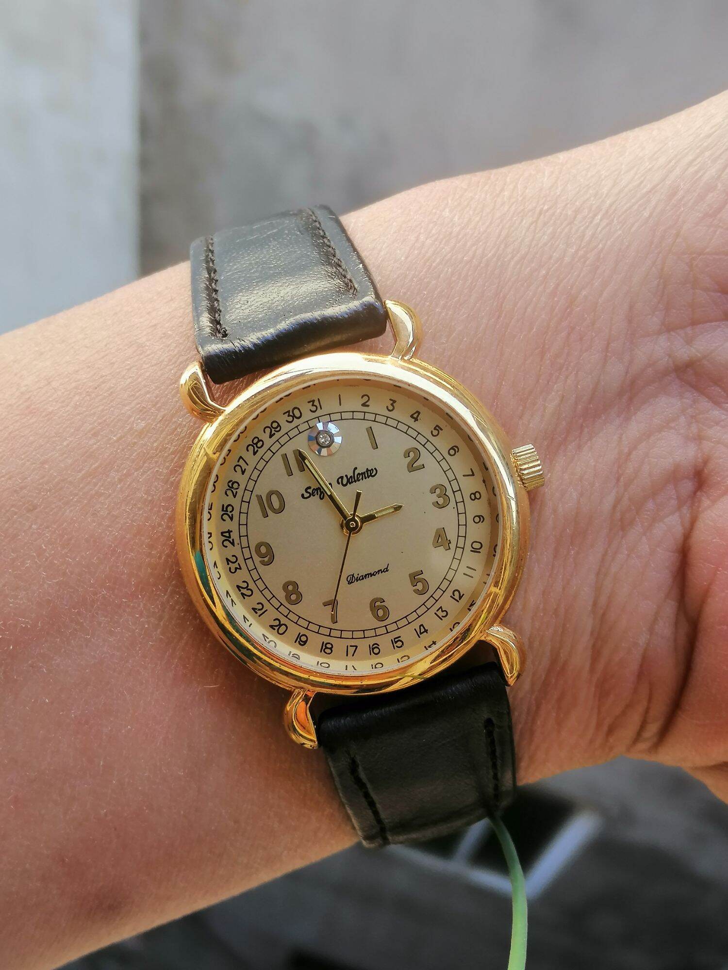 Đồng hồ nữ hiệu Song Valente của Thụy Sĩ
