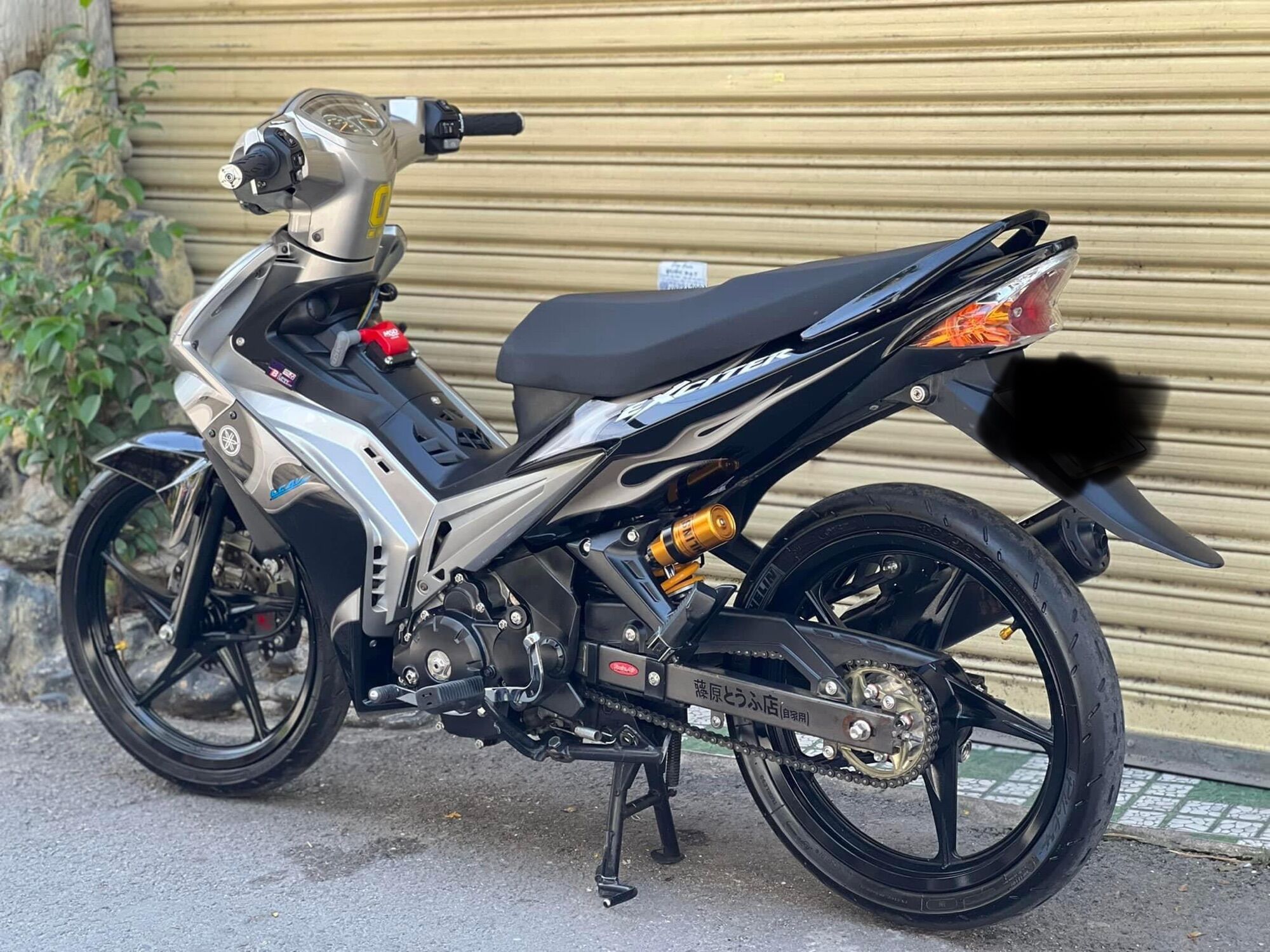 Dàn áo yamaha Exciter màu Đen bạc dành cho Ex 206-2010