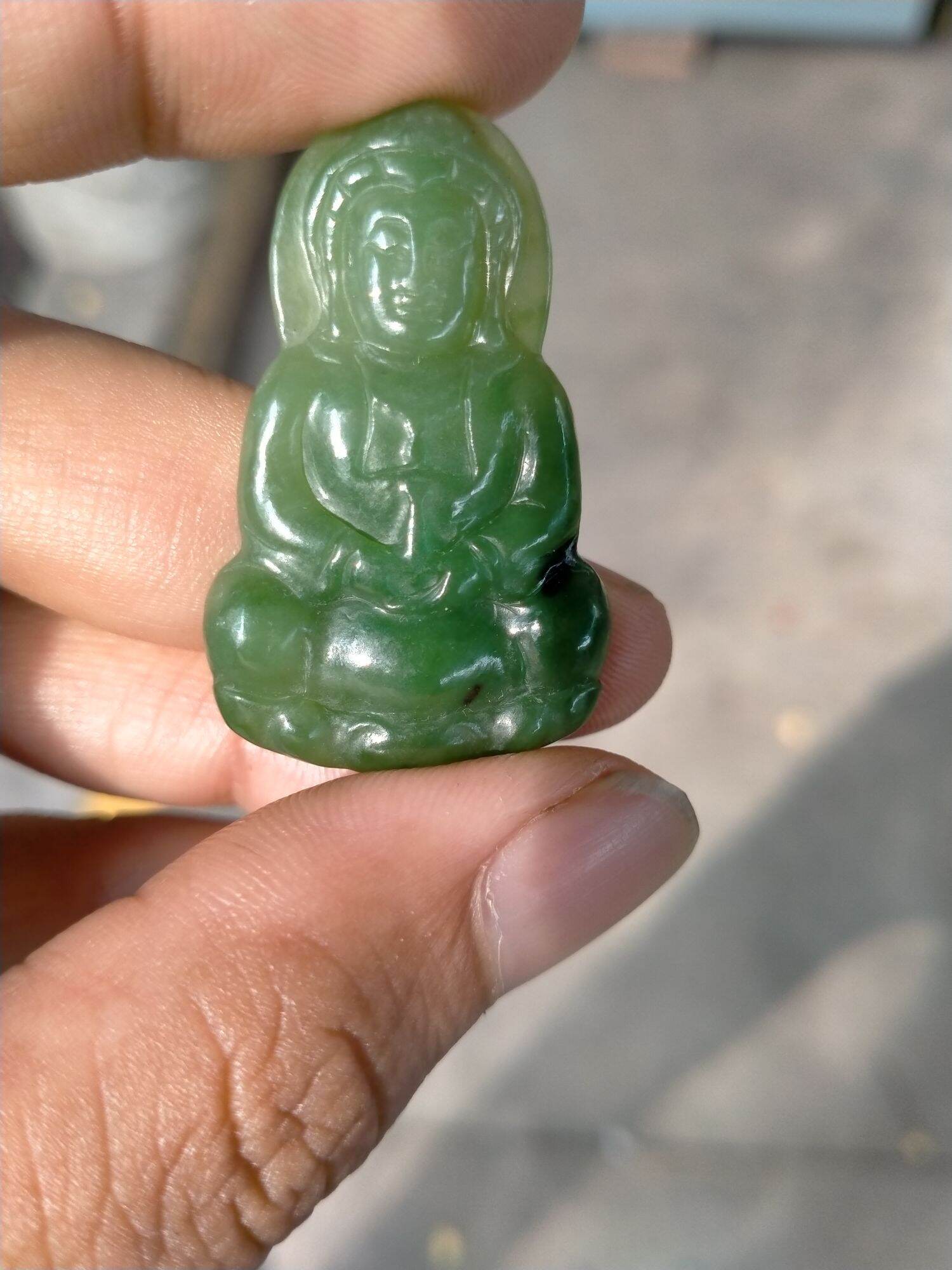 Mặt phật ngọc bích