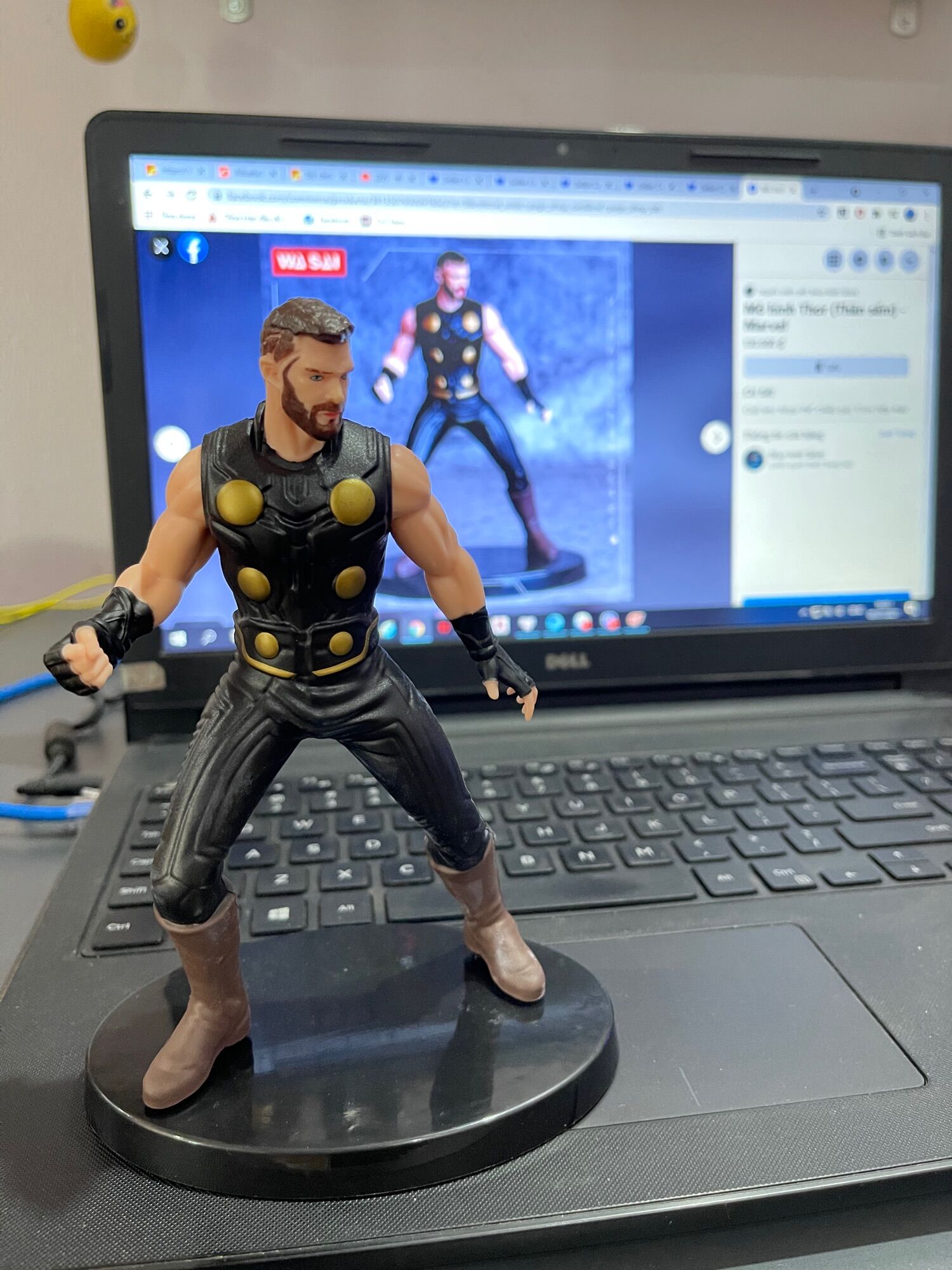 Mô hình Thor (Thần sấm) - Marvel