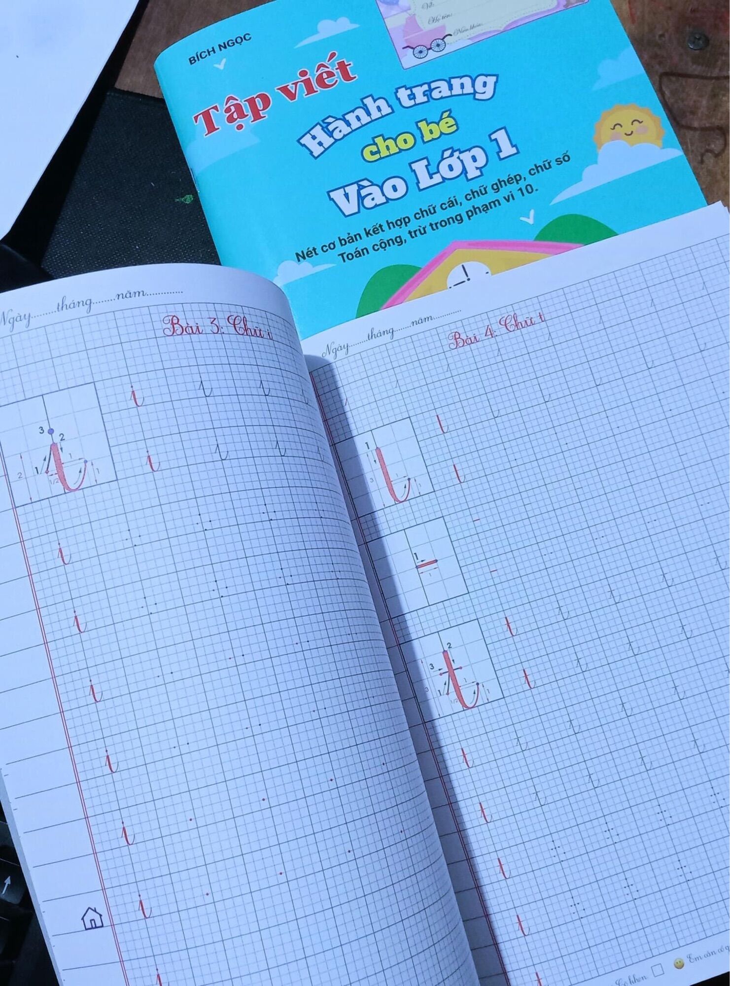 Tập viết hành trang cho bé vào lớp 1