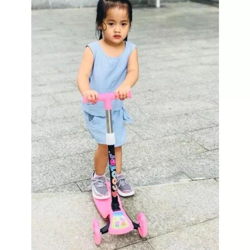 Xe Trượt Scooter 3 Bánh Cho Bé