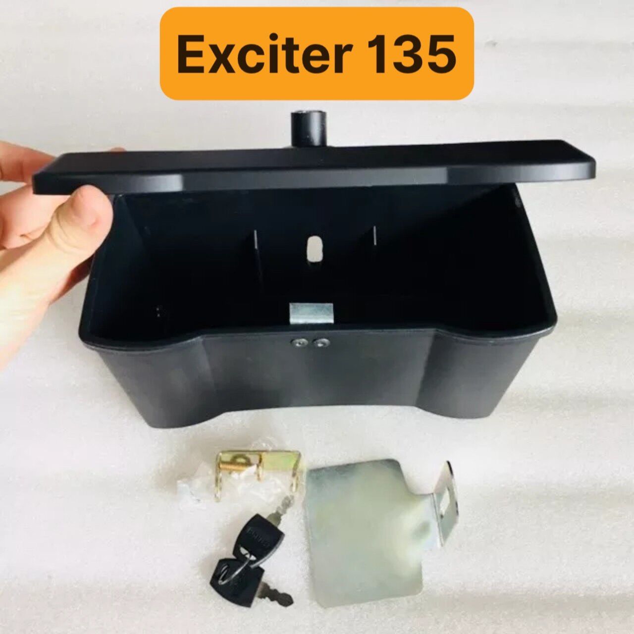 HỘP ĐỰNG ĐIỆN THOẠI XE EXCITER 135, EX 150, EX 155