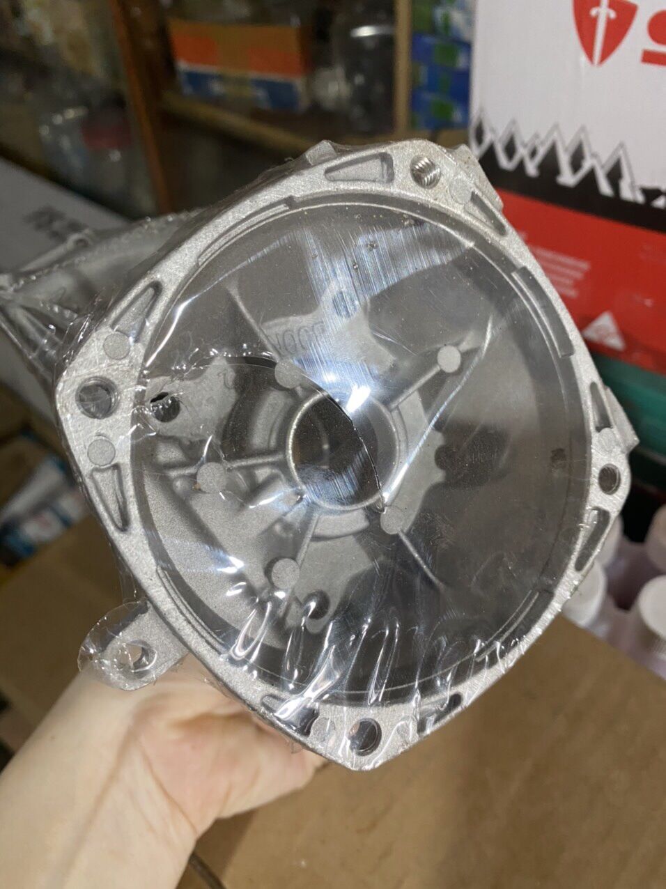 LÓC MÁY CẮT CỎ 143R