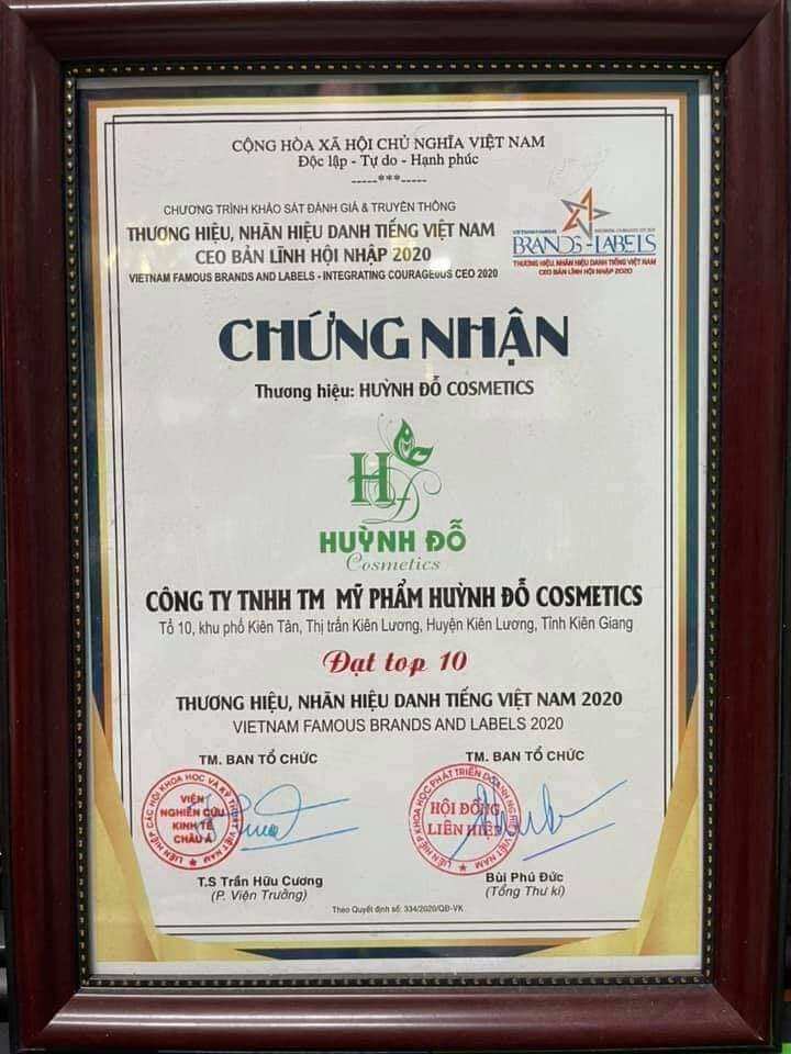 Dung dịch  vệ  sinh phụ  nữ  huỳnh  đỗ (tặng  kèm chai nước hoa vùng  kín)