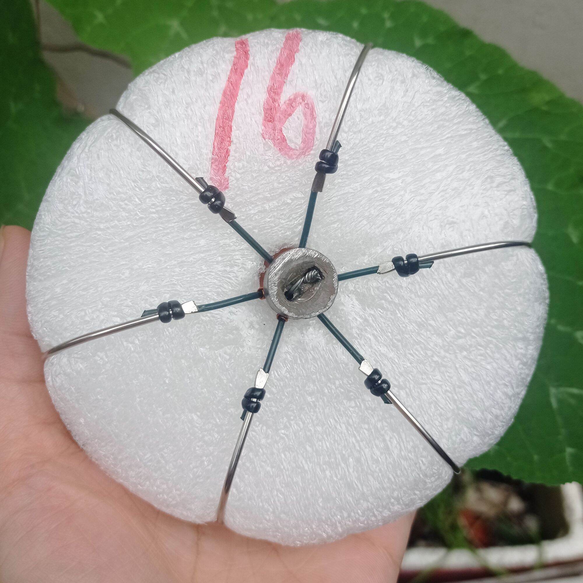 Lưỡi câu lục thép trắng phù hợp câu nước mặn