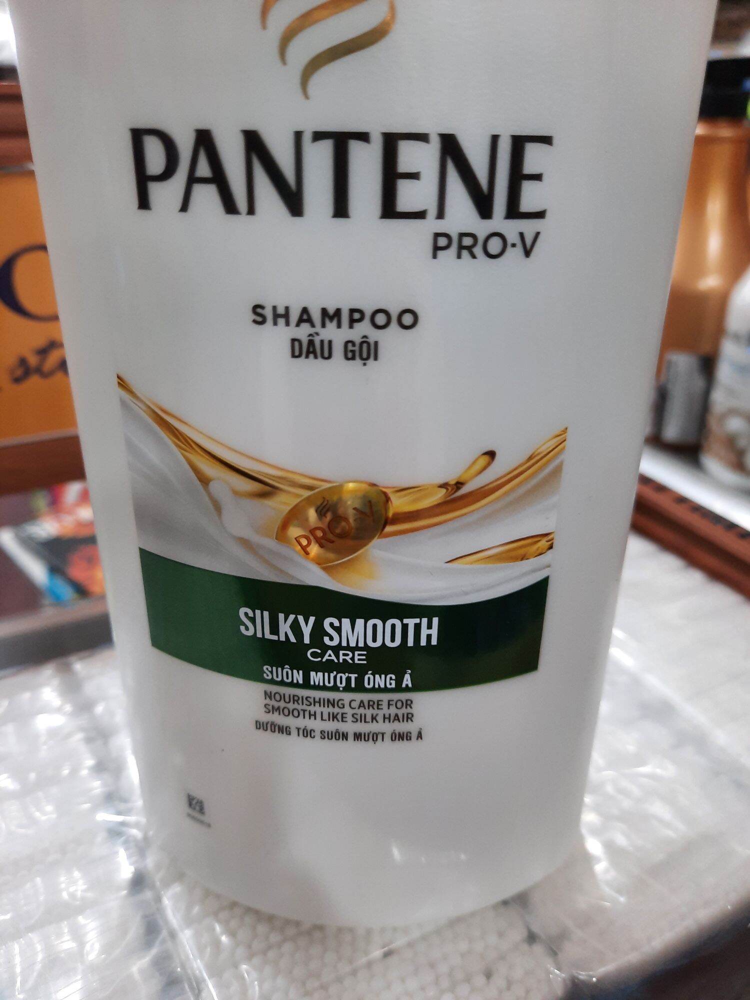 Dầu gội Pantene suôn mượt óng ả 1.2 lít